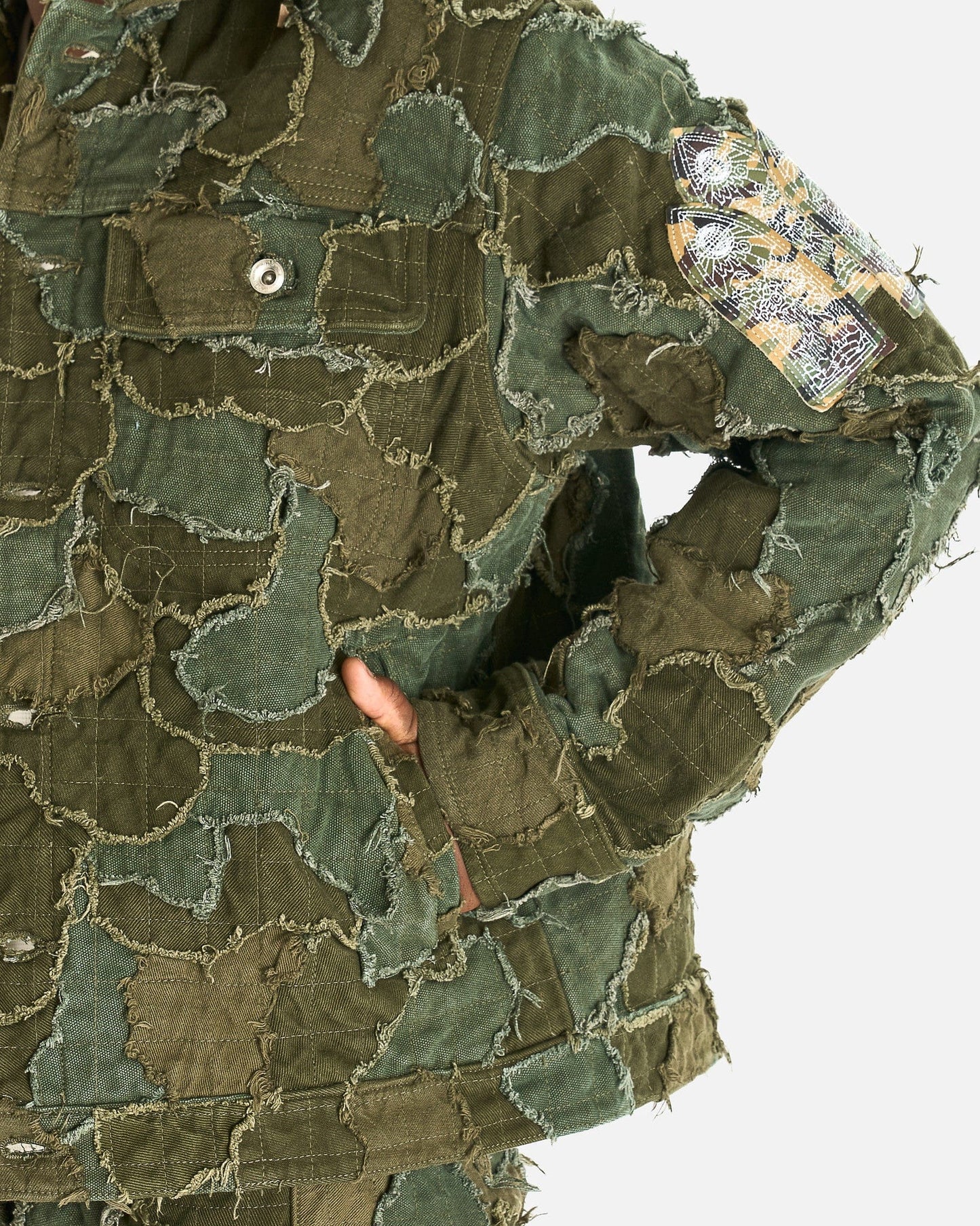 Who Decides War Men's Jackets Field Camo Trucker Jacket in Olive