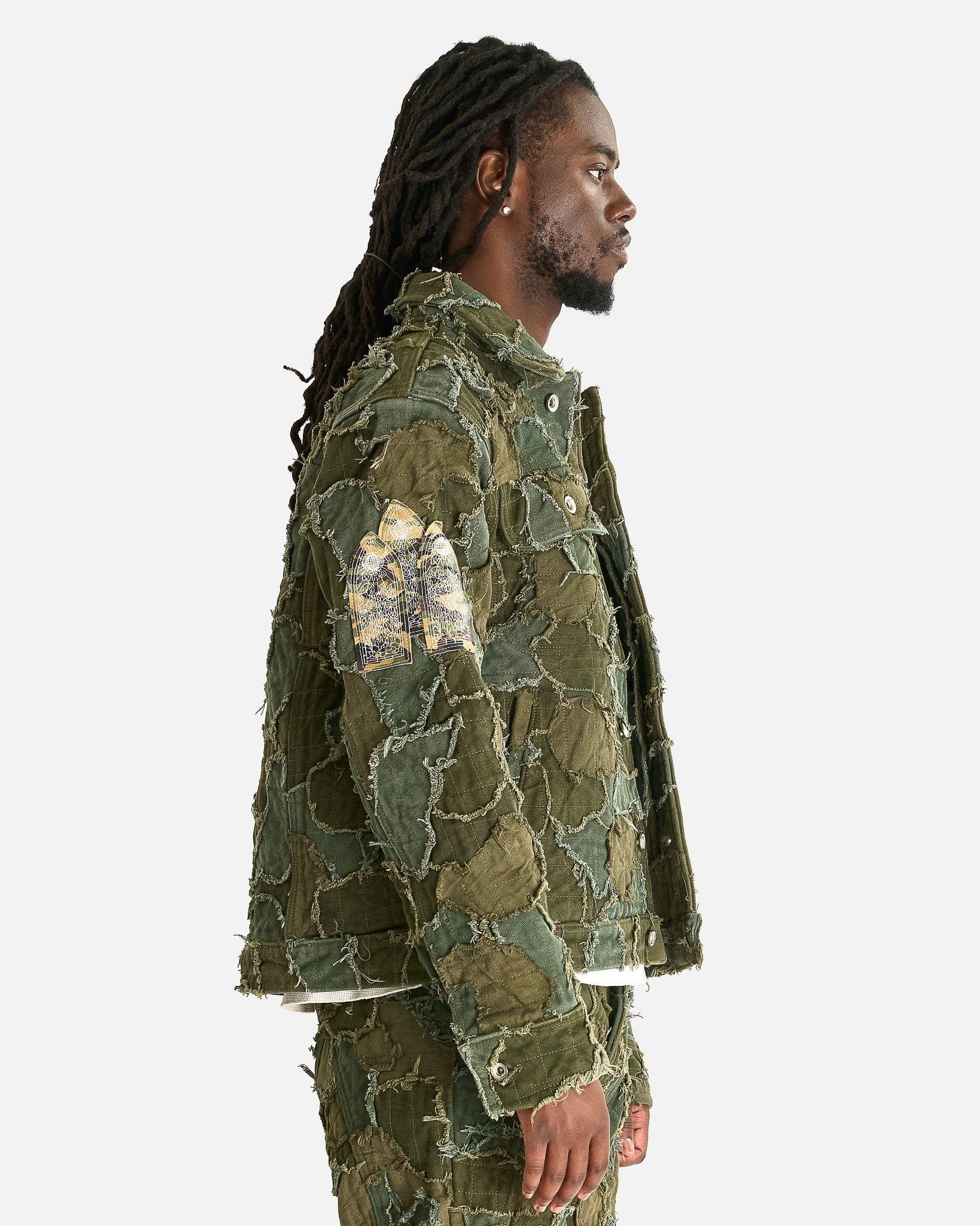 Who Decides War Men's Jackets Field Camo Trucker Jacket in Olive