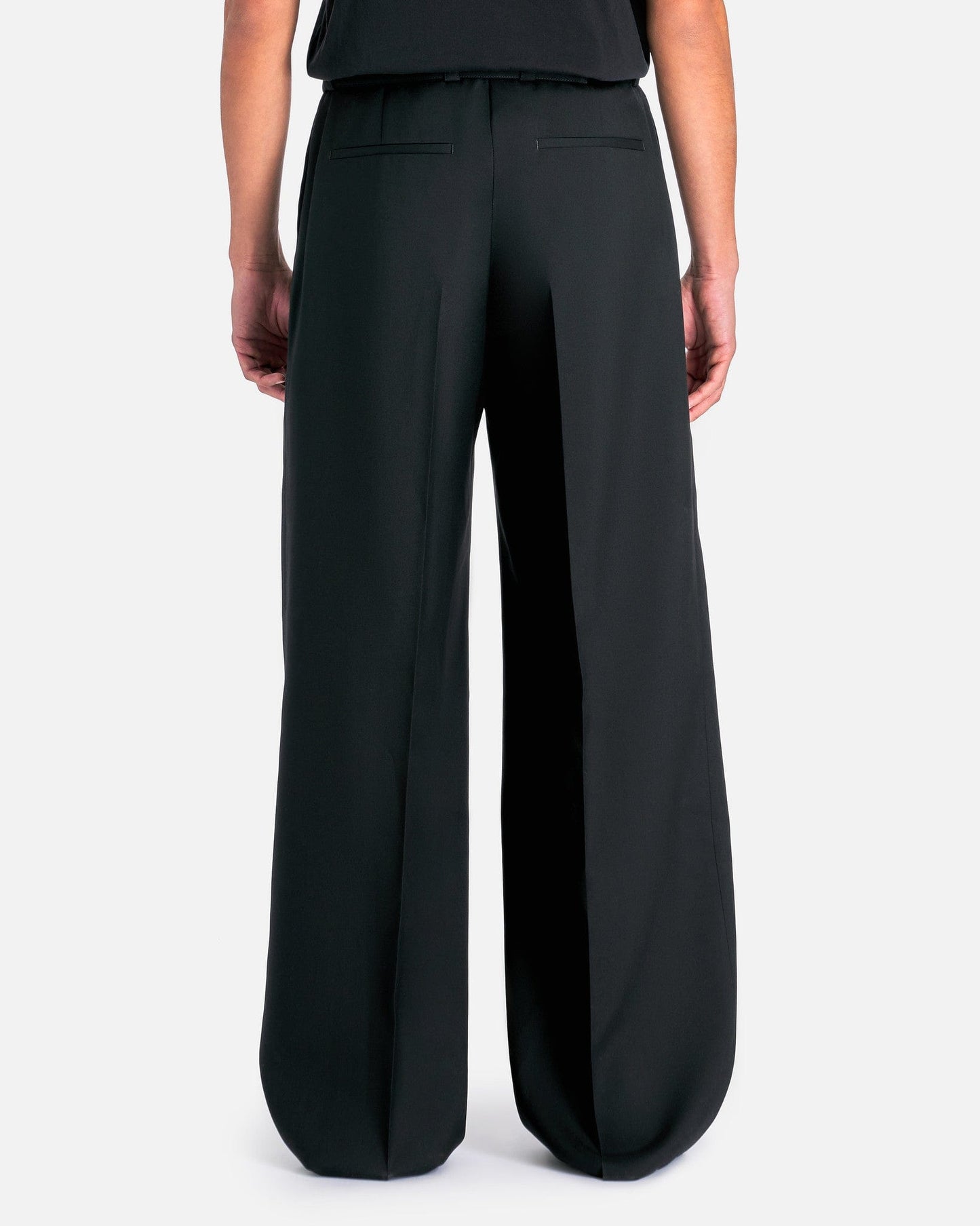 Jil Sander Men's Pants Fine Wool Gabardine Relaxed Fit Trousers in Black