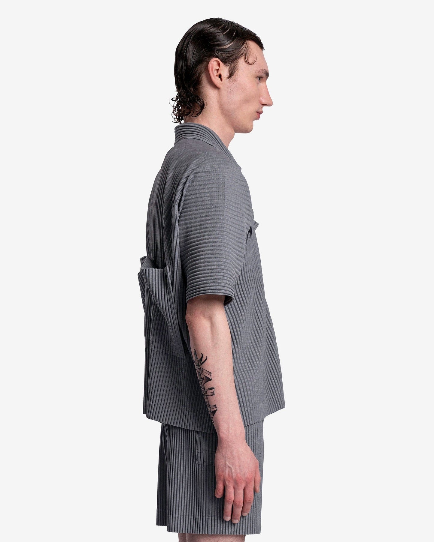 Homme Plissé Issey Miyake Men's Shirts Flip Shirt in Moss Grey