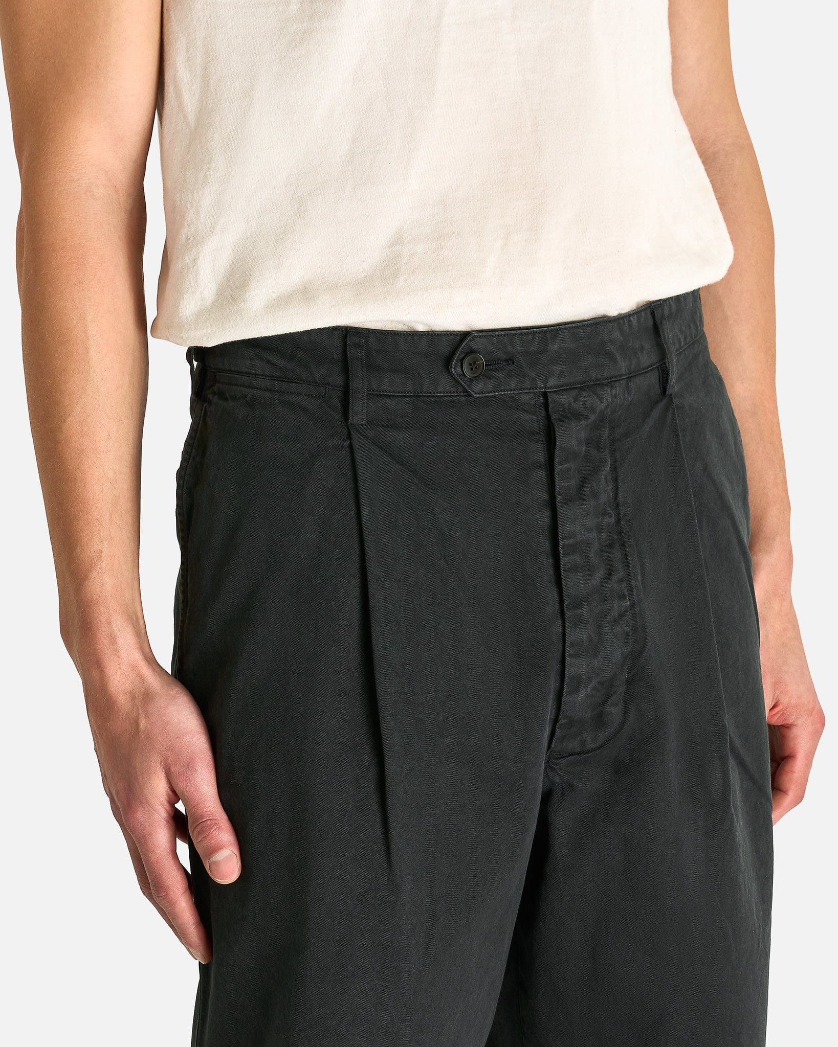 Auralee Men's Pants Garment-Dyed Finx One-Tuck Wide Pant in Black