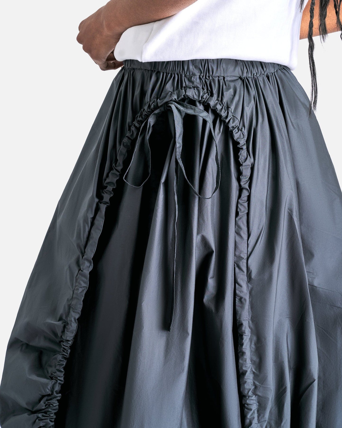 132 5. Issey Miyake Women Pants Gathered Ballon Pants in Charcoal Gray