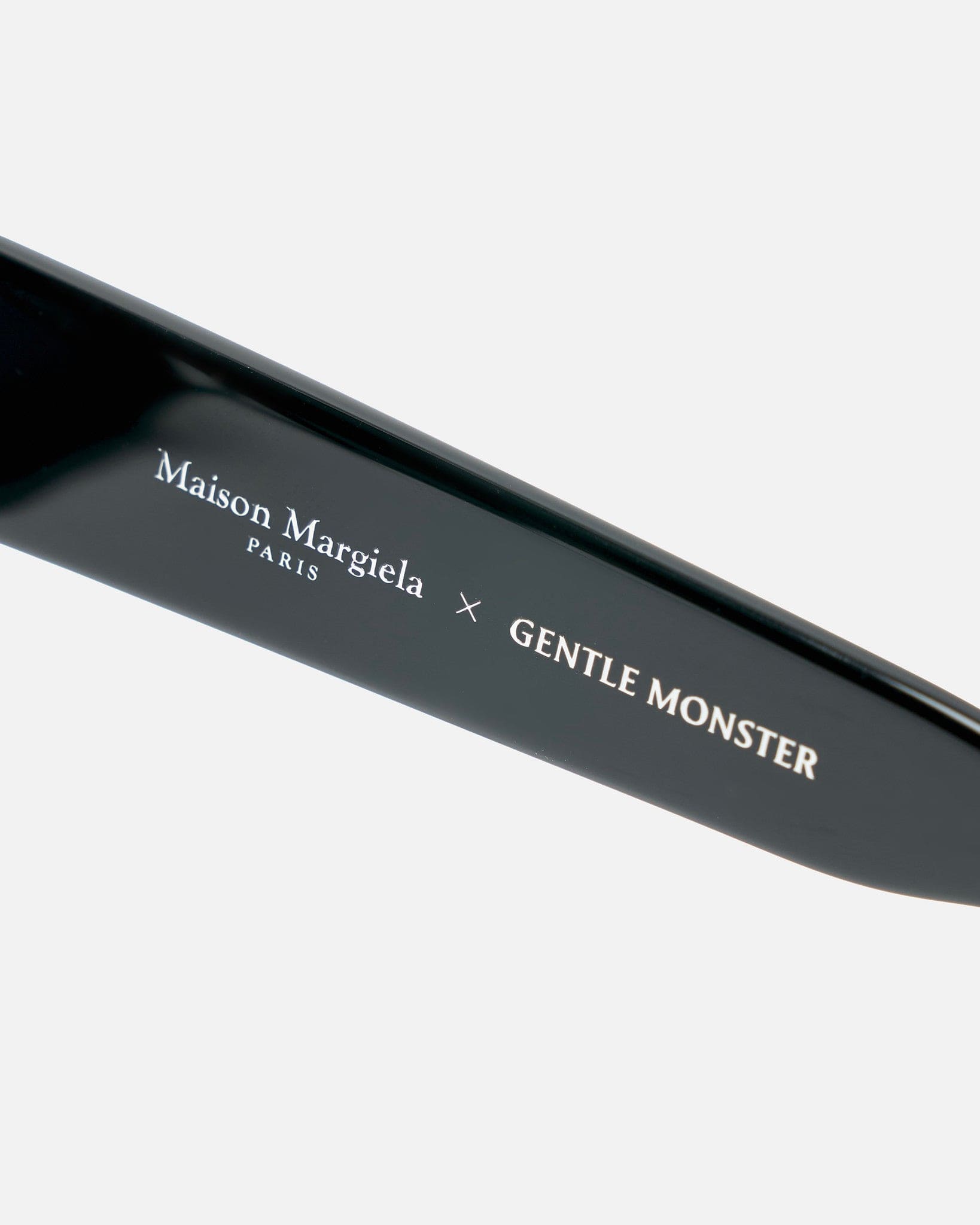 Maison Margiela Eyewear O/S Gentle Monster MM106 01