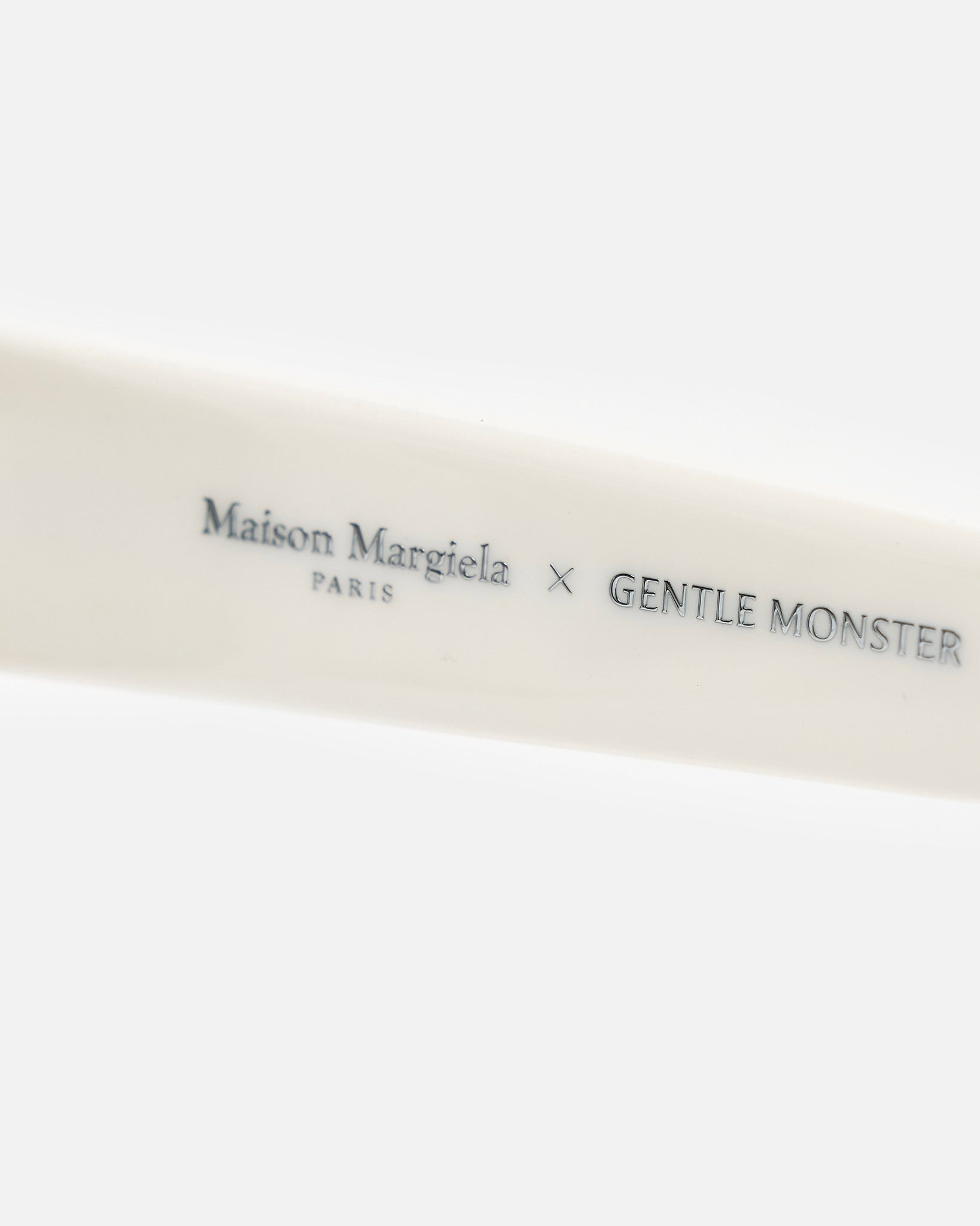 Maison Margiela Eyewear O/S Gentle Monster MM106 W2