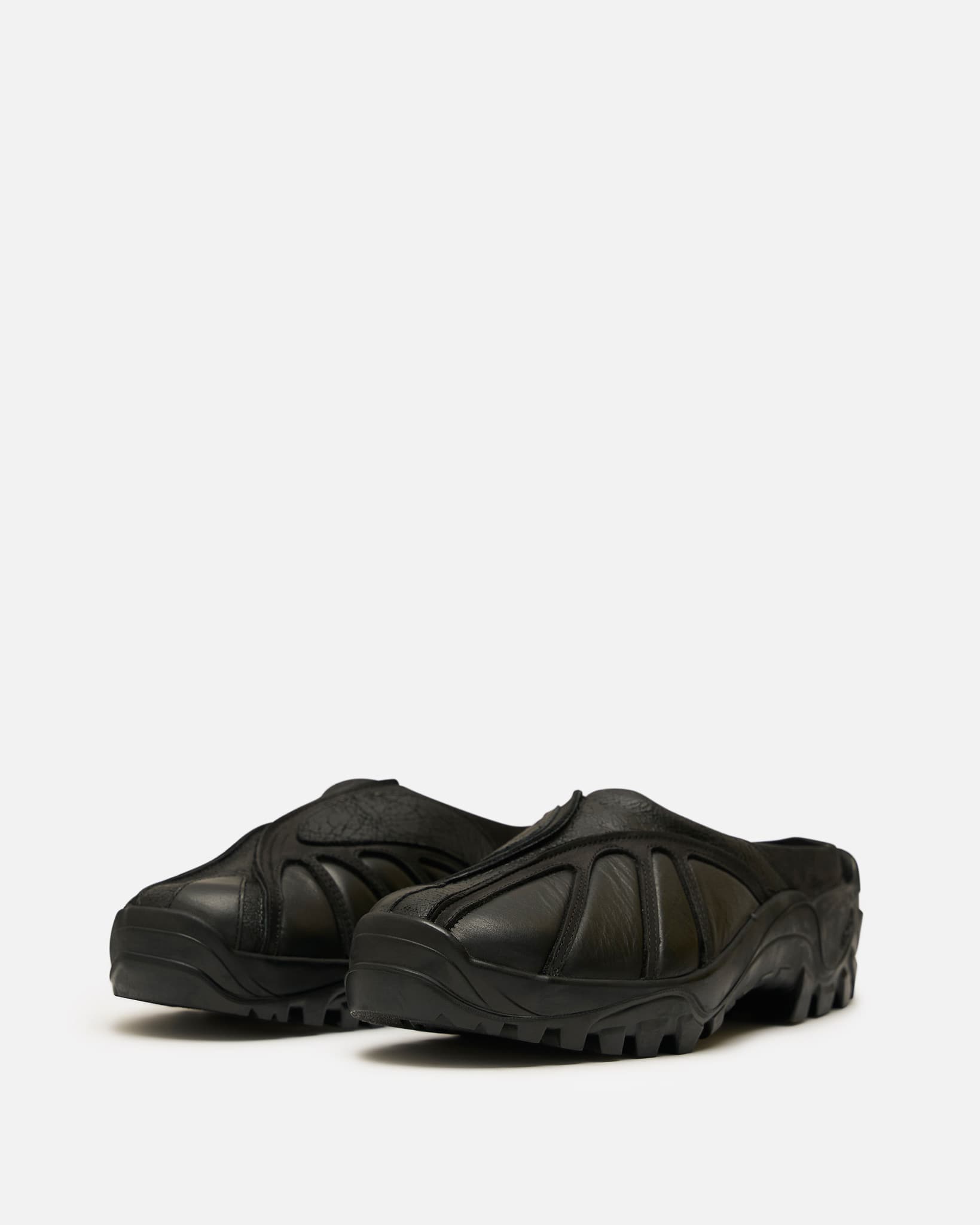 Demon Men's Shoes Giles Tettey Nartey Mule in Black
