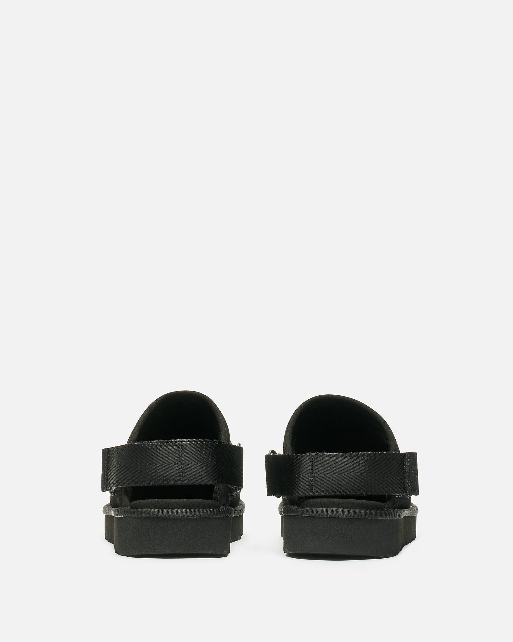 UGG Men's Shoes Goldencoast Clog II in Black