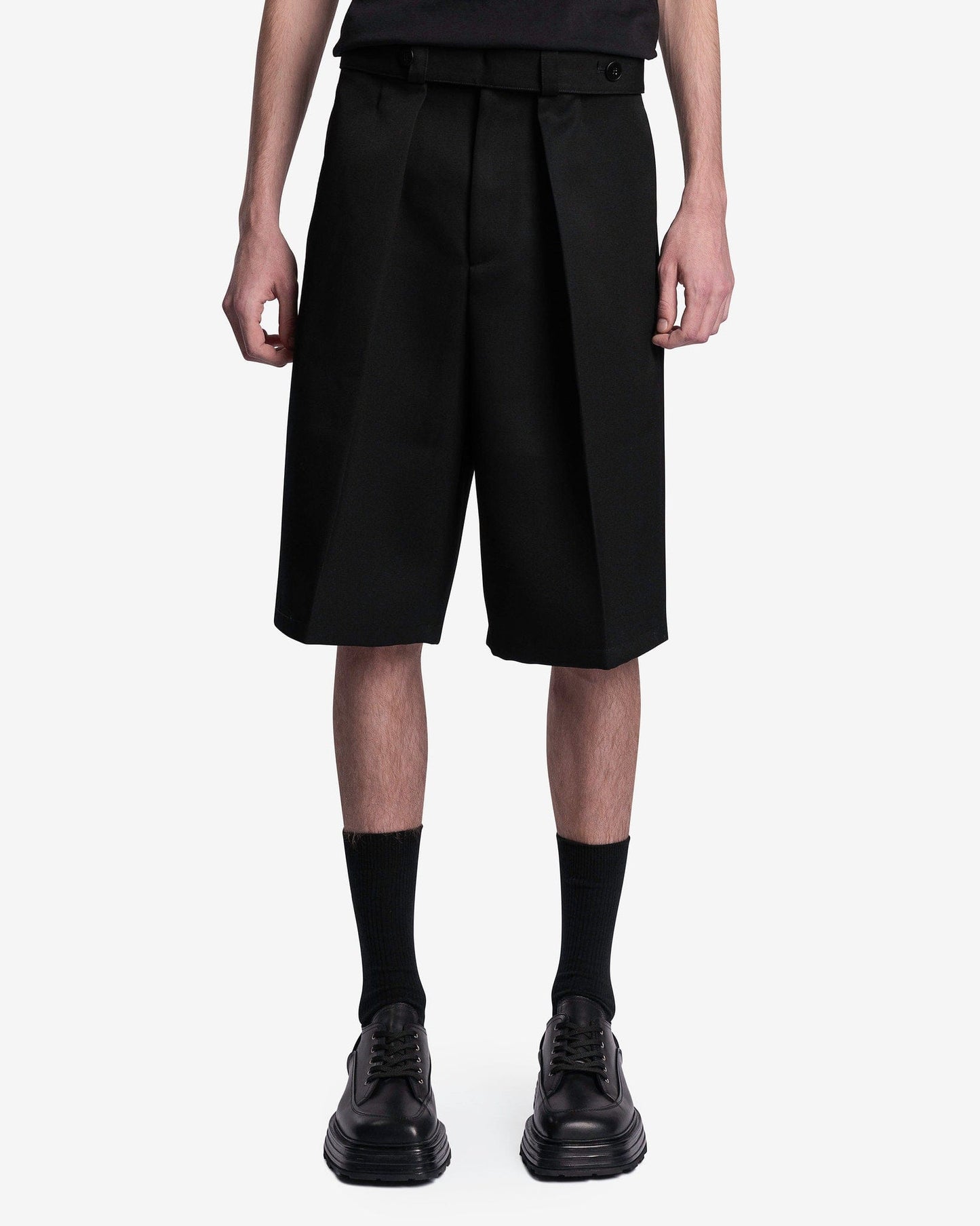 Jil Sander Men's Shorts Grain de Poudre Trouser Shorts in Black
