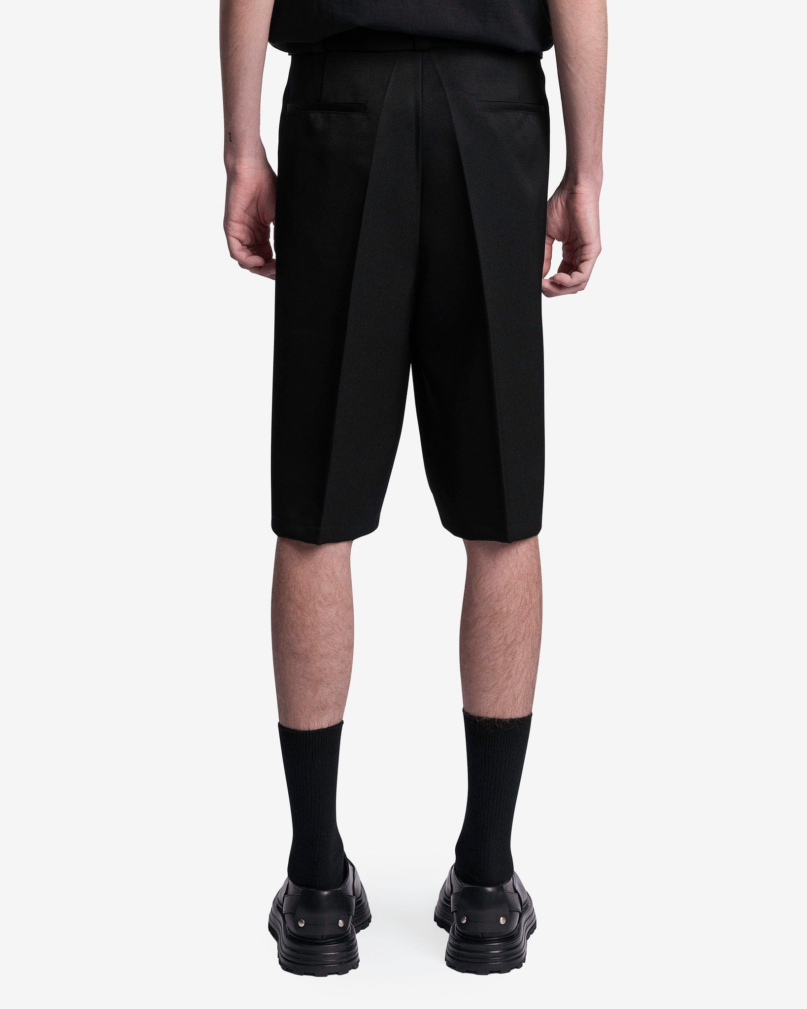 Jil Sander Men's Shorts Grain de Poudre Trouser Shorts in Black