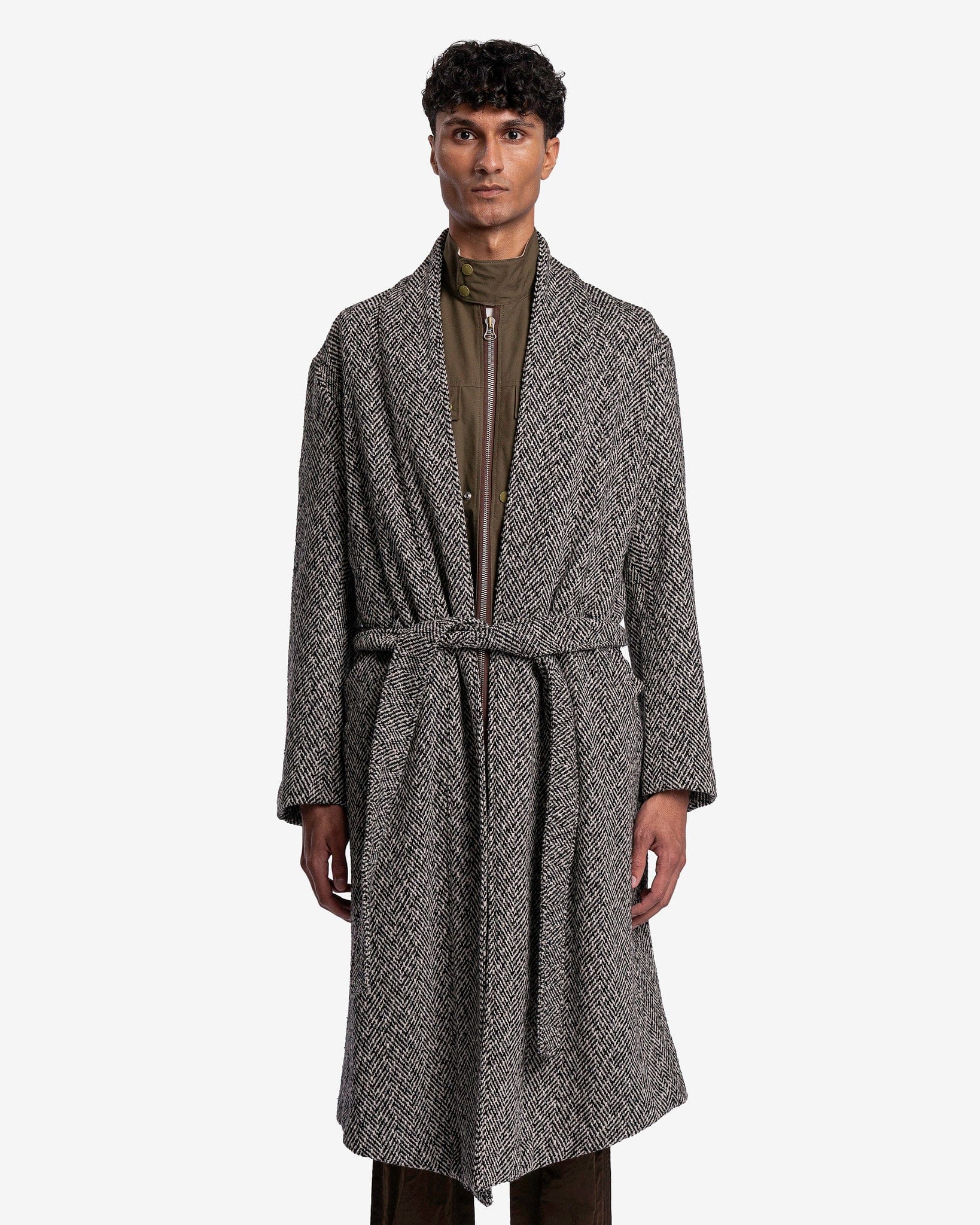 Herringbone Coat in Black/White SVRN