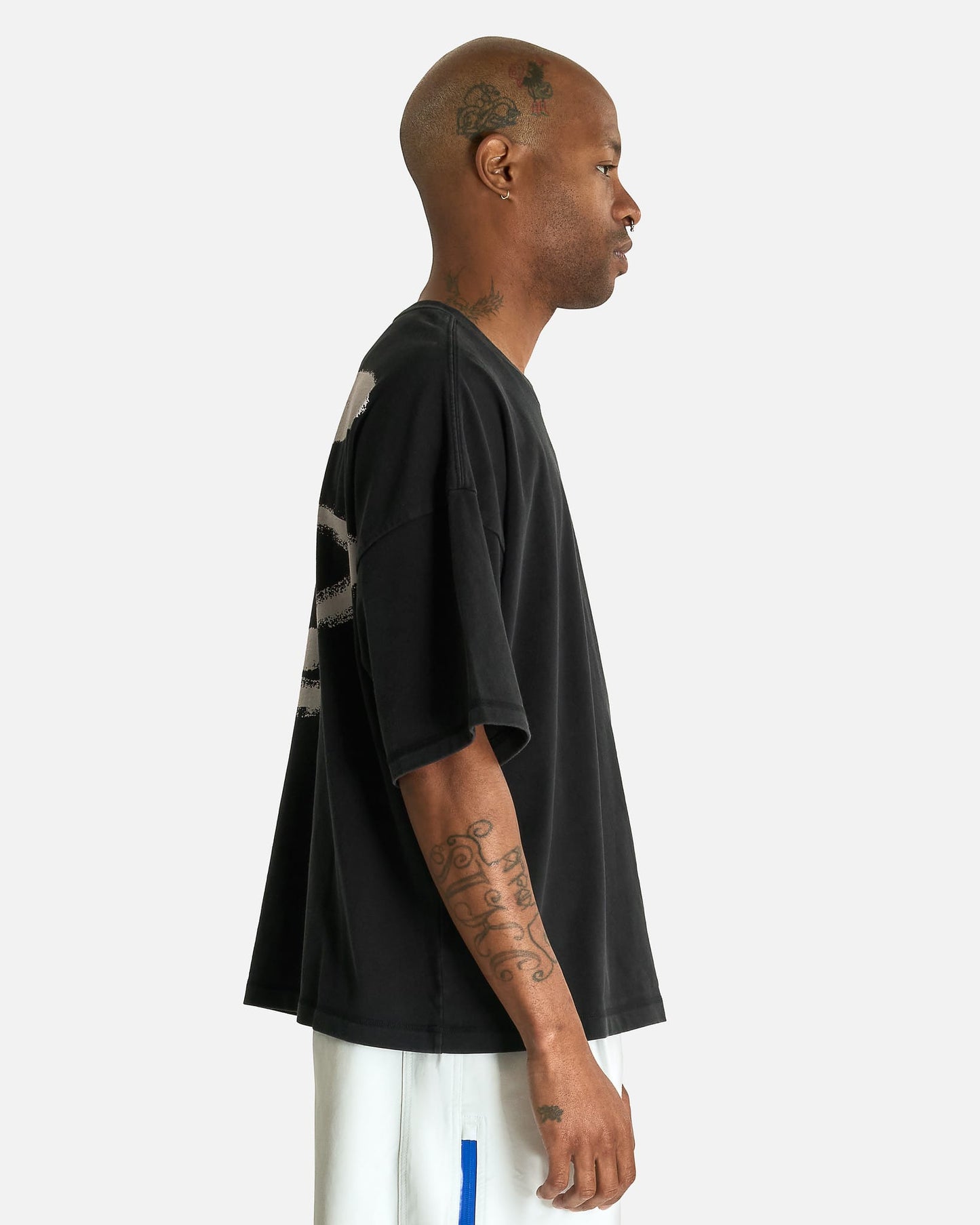 JORDAN Men's T-Shirts IH Short Sleeve Tee in Black