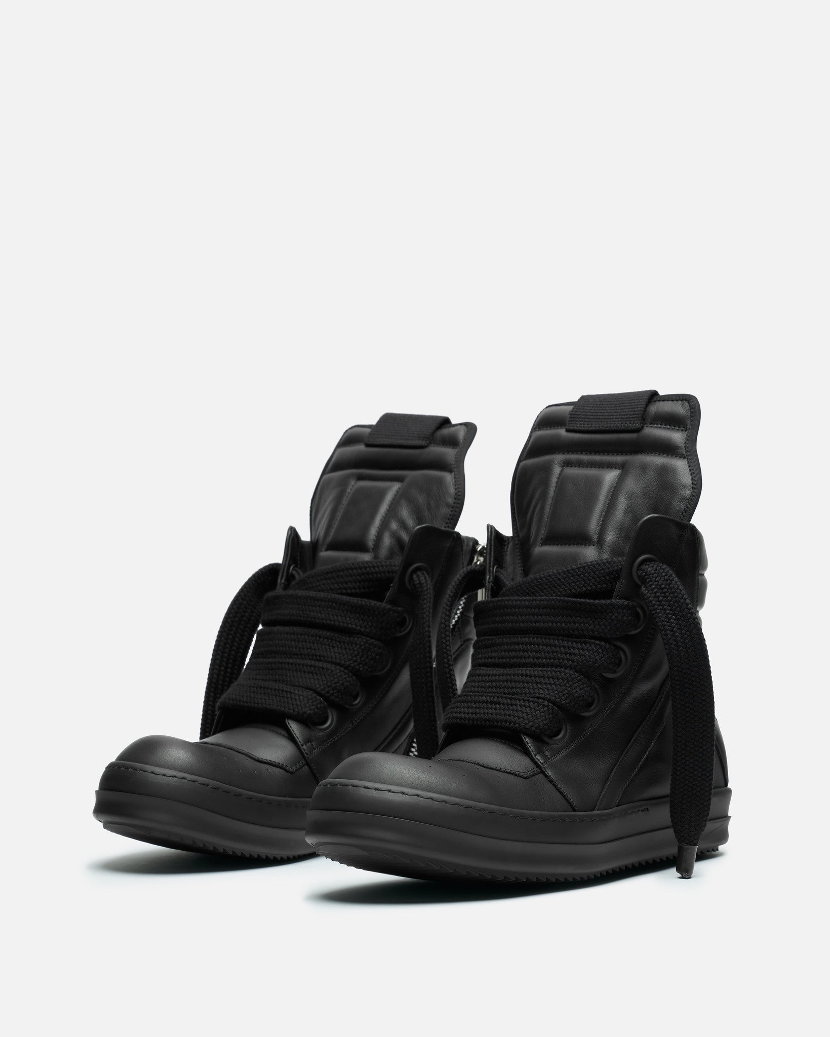 Jumbolace Geobasket in All Black – SVRN