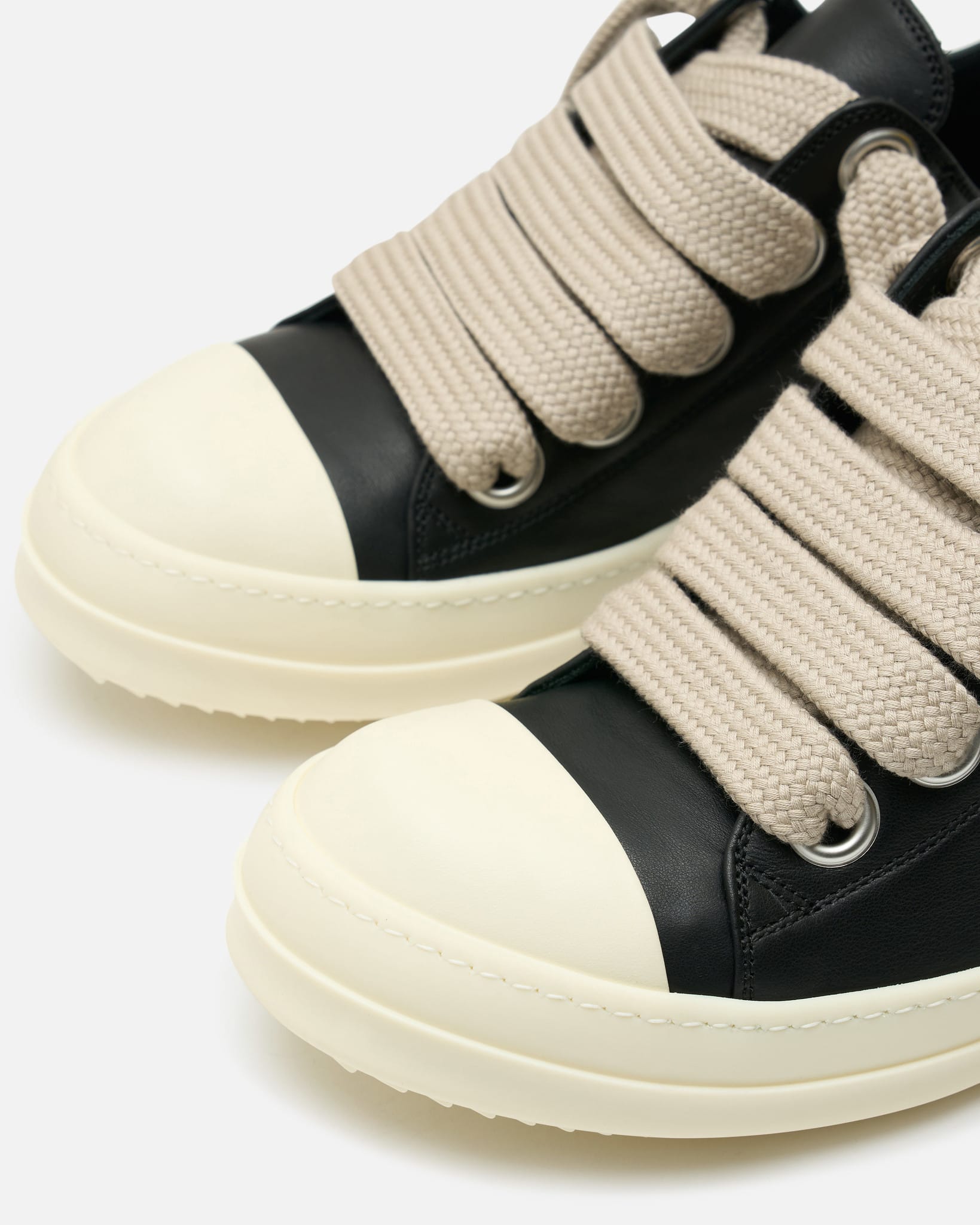 Rick Owens Men's Sneakers Jumbolace Low Sneakers in Black/Milk