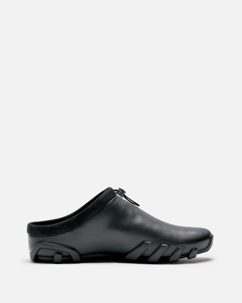 靴 Kiko Kostadinov At. Kollektive Saida KIKO KOSTADINOV Saida Slip-On in Black – SVRN