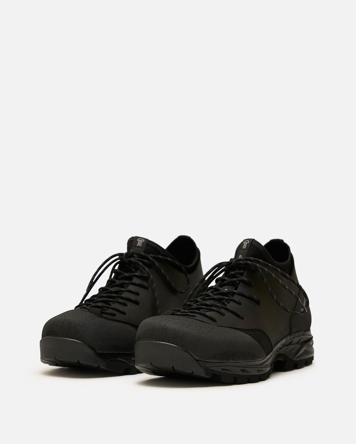 Demon Men's Shoes Kresta Gaiter in Black