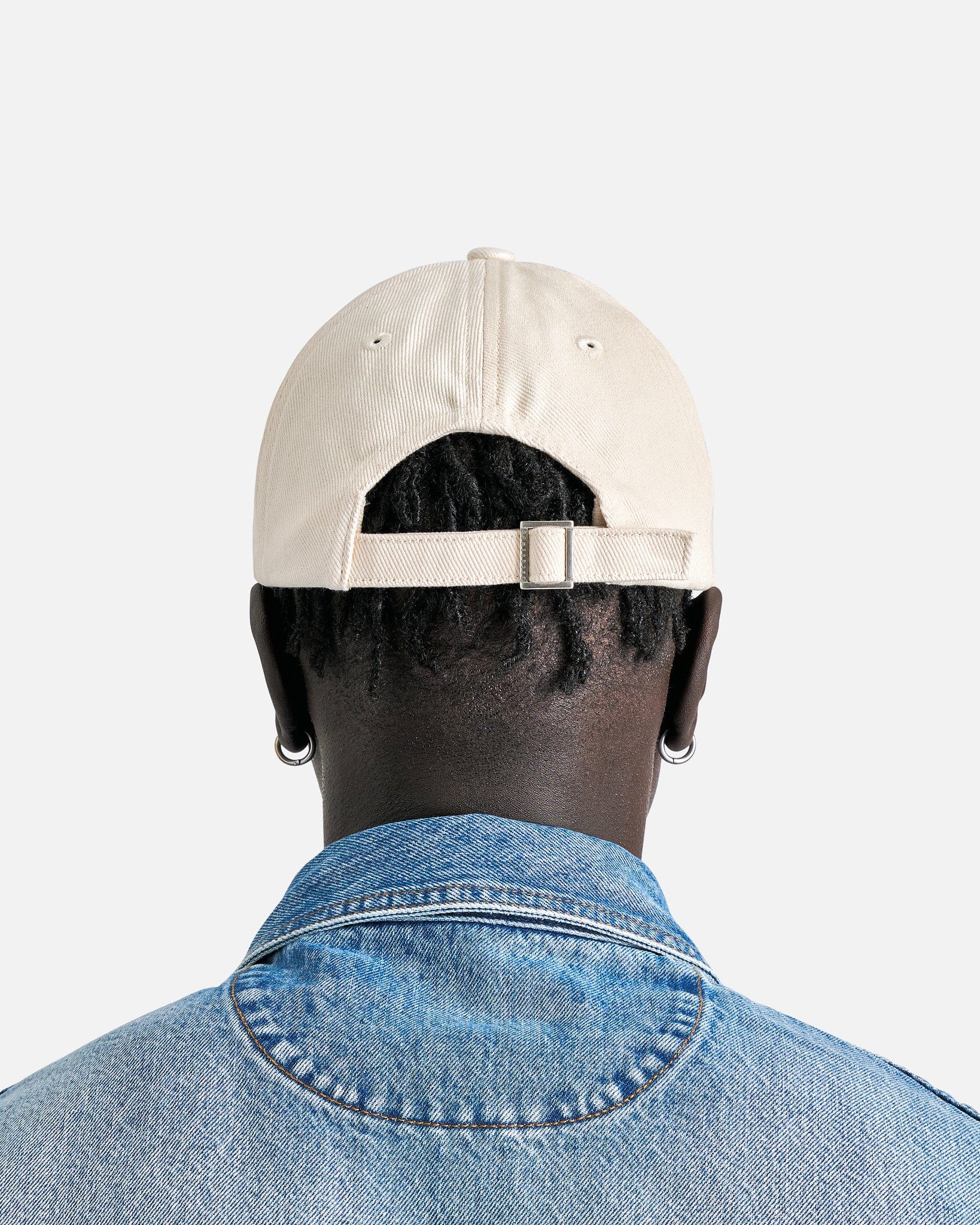 JACQUEMUS LA CASQUETTE AHAUT ホワイト58 JACQUEMUS LA CASQUETTE AHAUT ホワイト58 JACQUEMUS Off-White