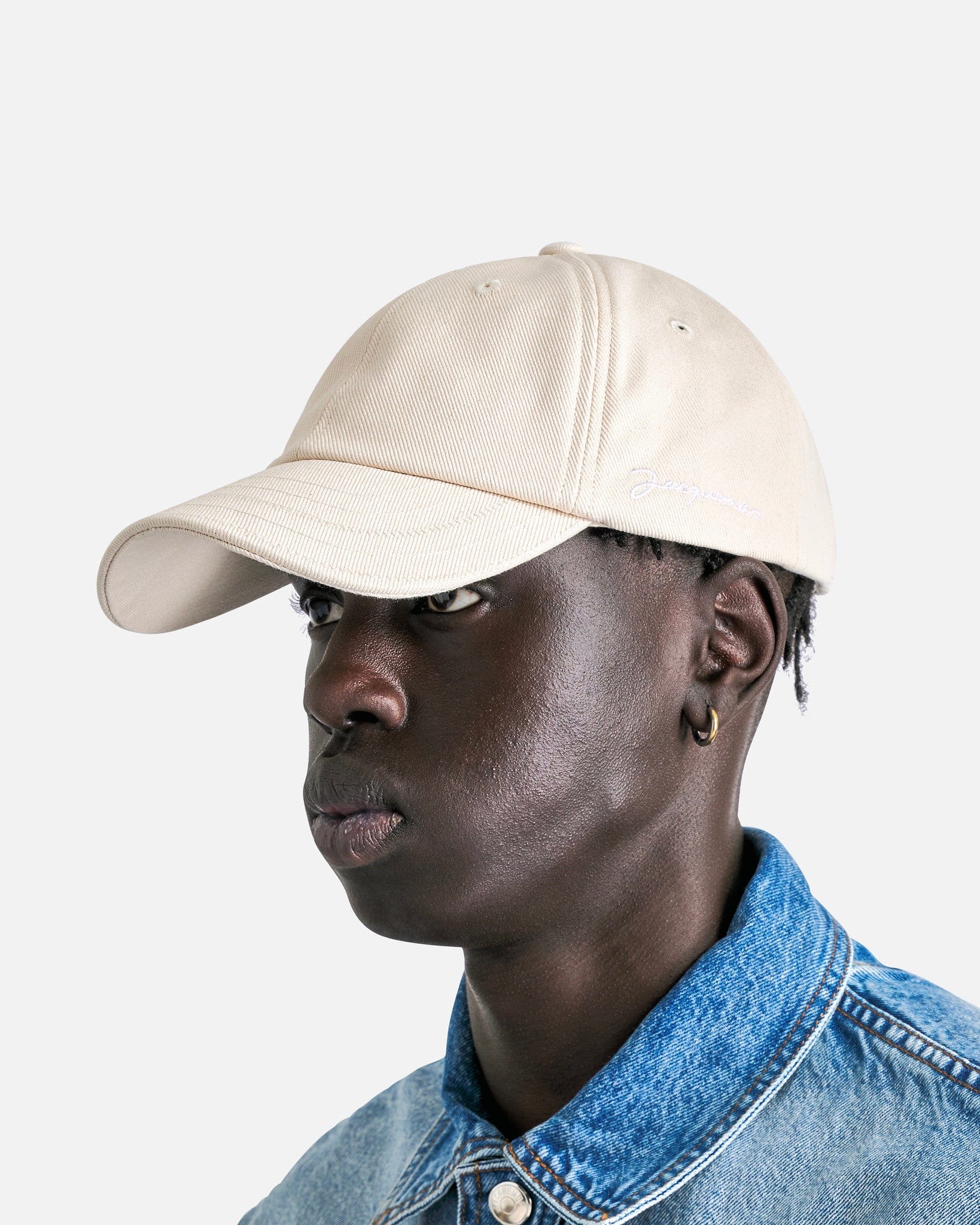 Jacquemus La Casquette Ahaut キャップ 20877557_50823844_600.jpg