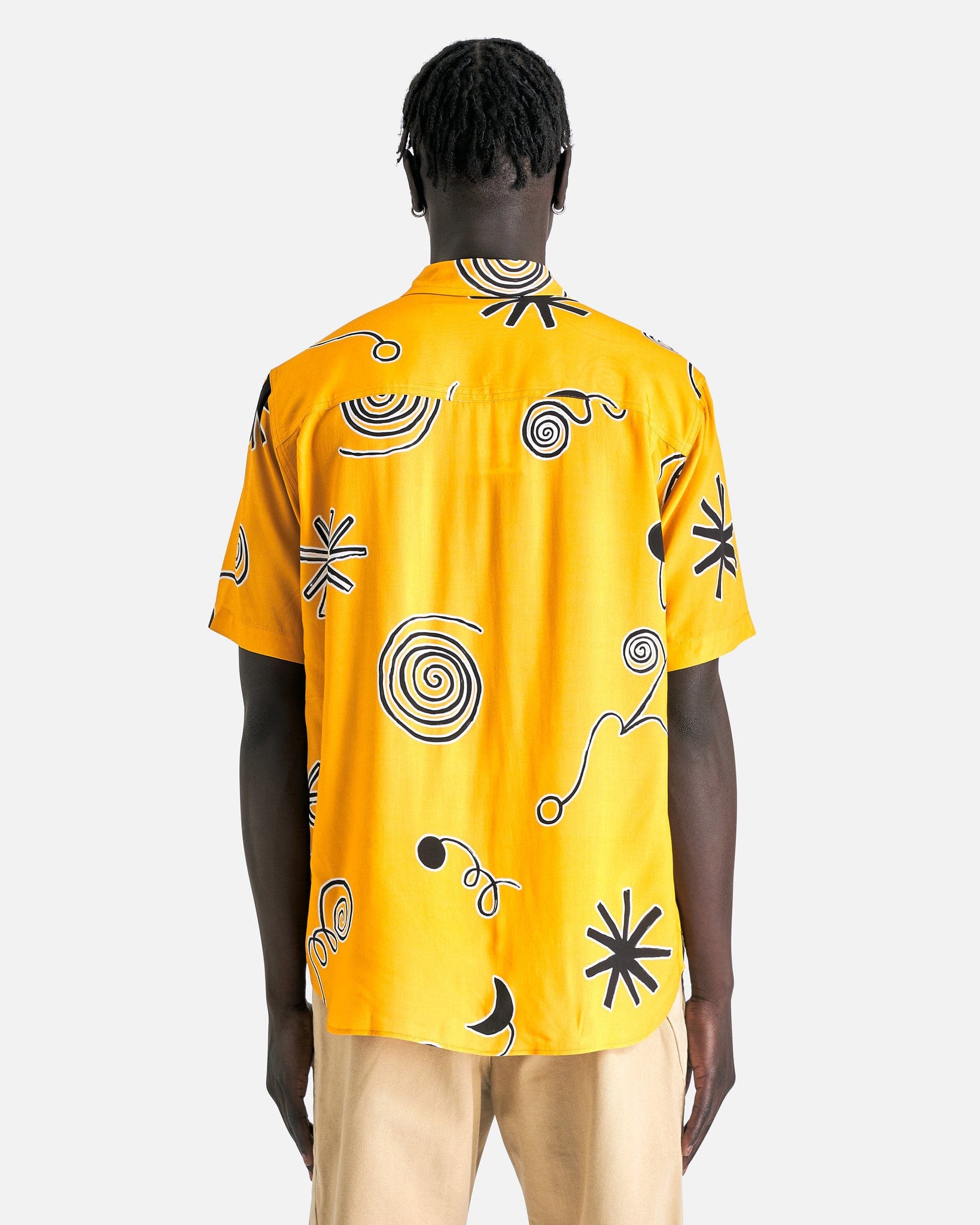 Jacquemus Men's Shirts La Chemise Melo in Arty Spiral Black/Orange