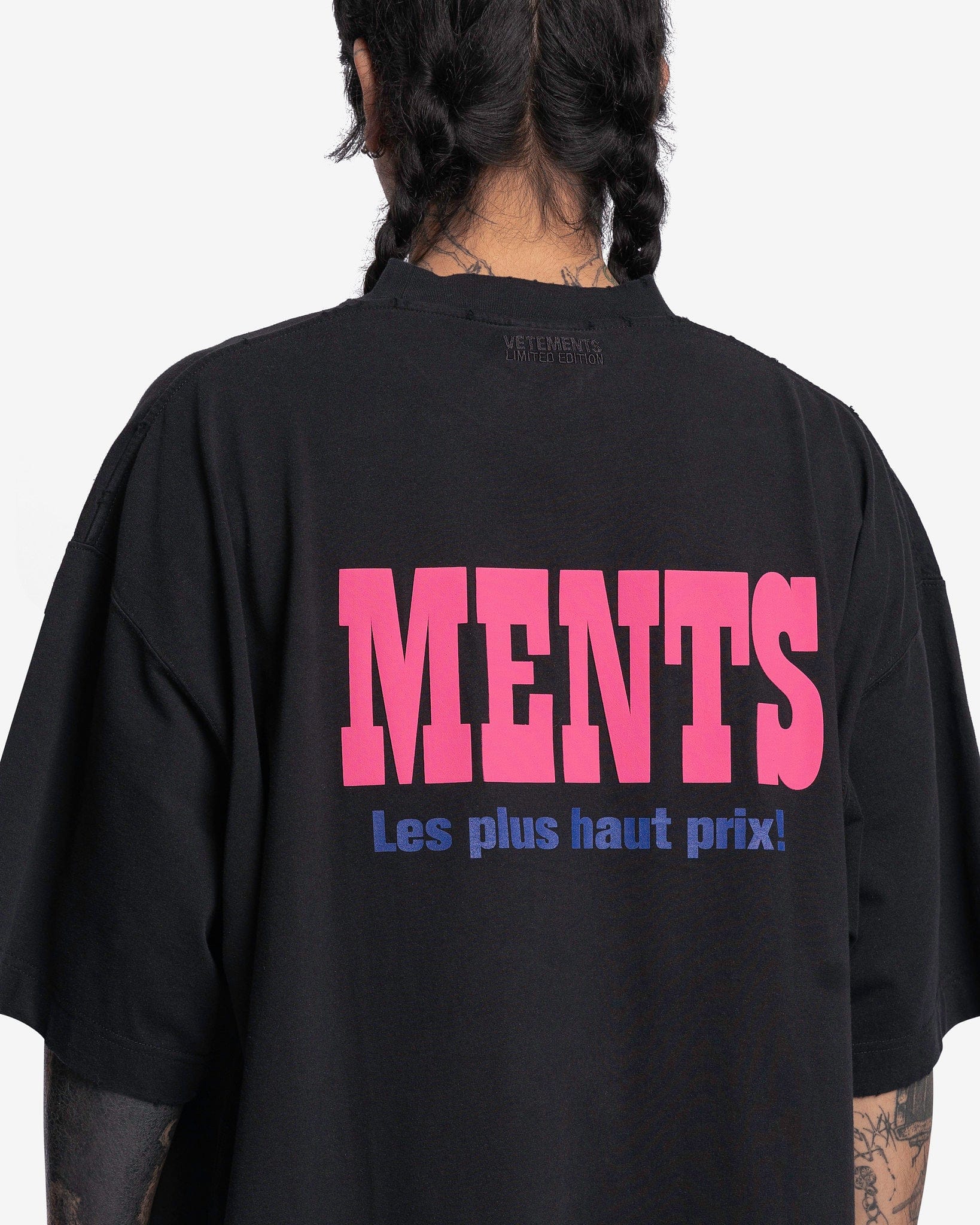 VETEMENTS Men's T-Shirts La Haute Couture T-Shirt in Black