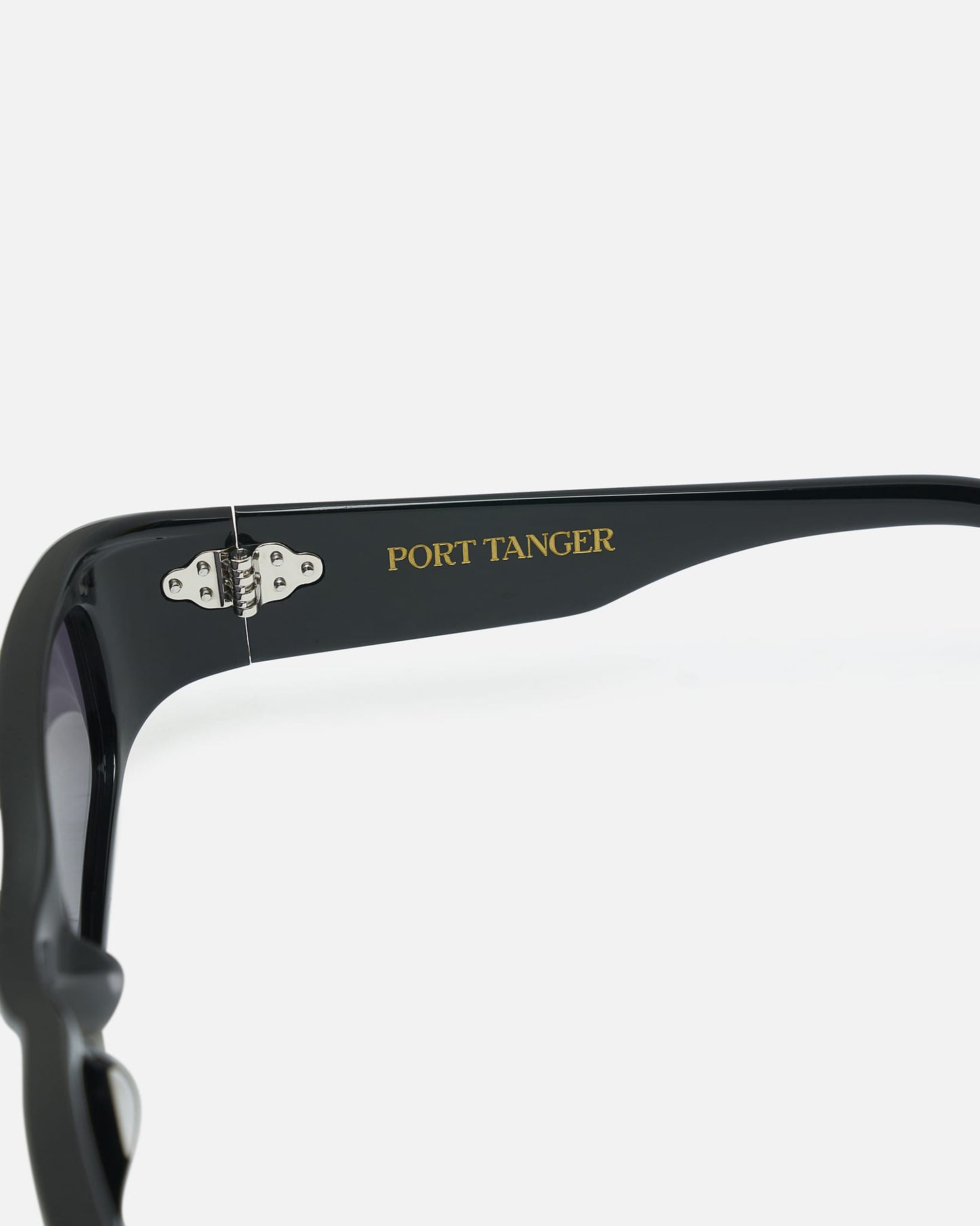 Port Tanger Eyewear OS Leila in Black/Black