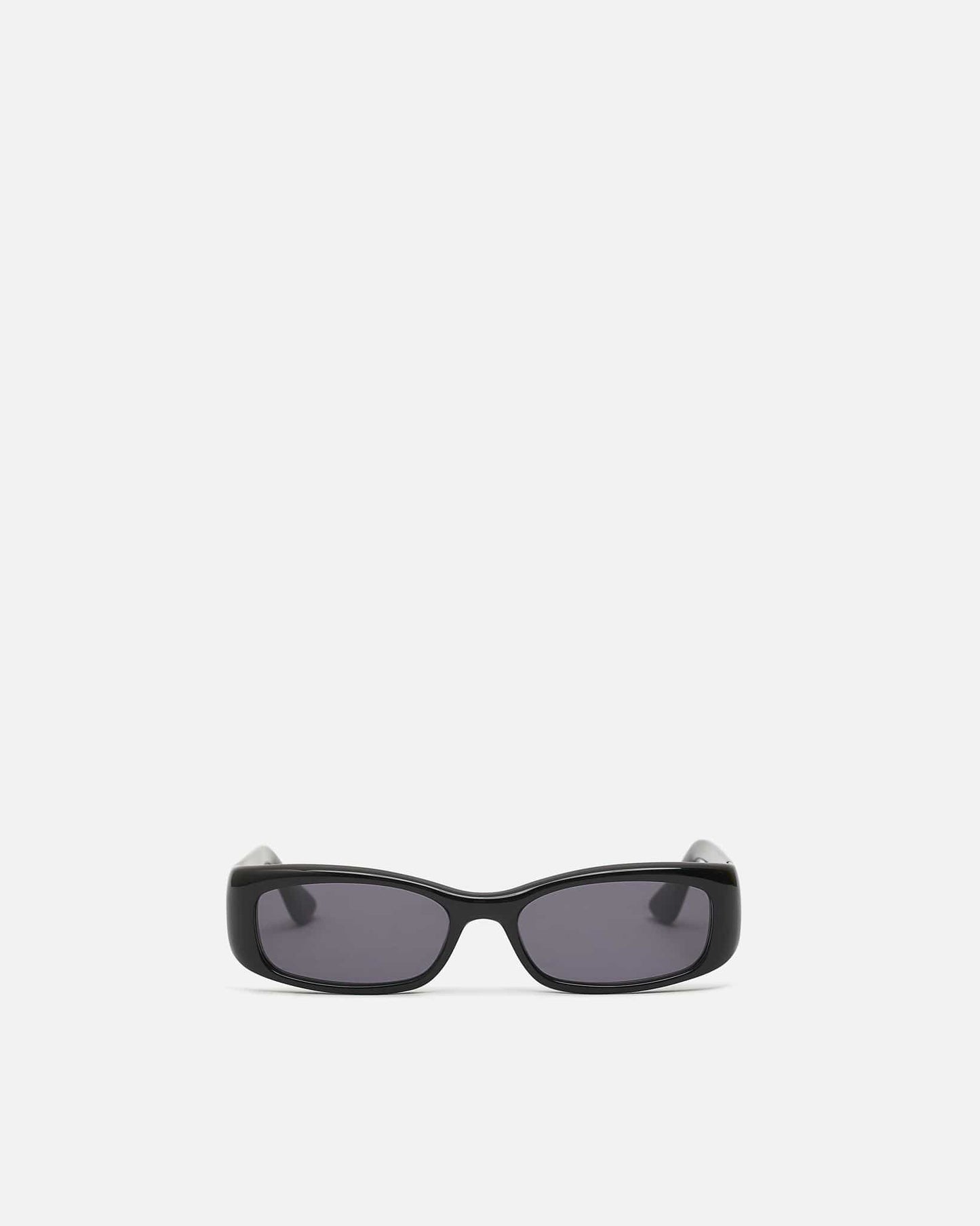 Port Tanger Eyewear OS Leila in Black/Black