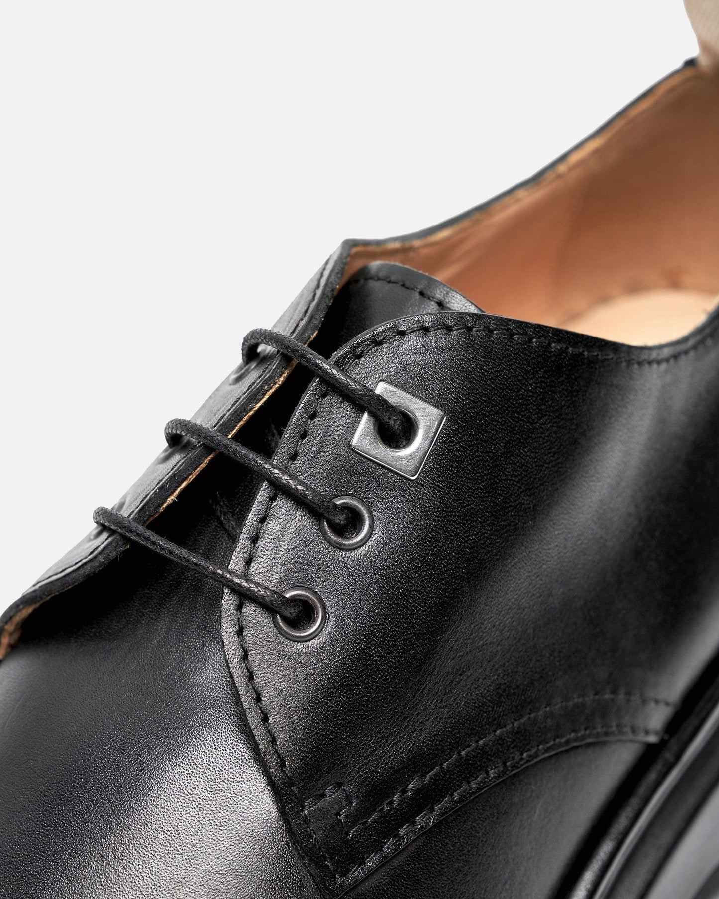 Jacquemus Men's Shoes Les Derbies Pavane in Black