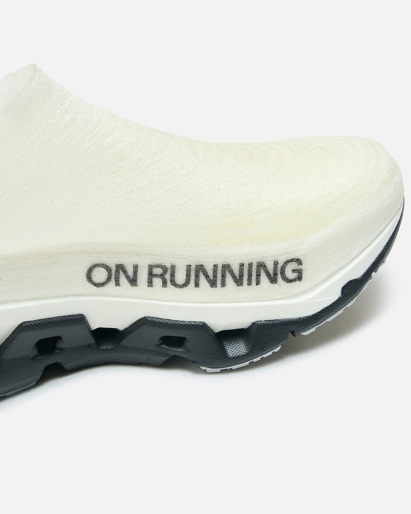 On Men's Sneakers LightSpray Cloudmonster 3 Hyper in Black/Apollo