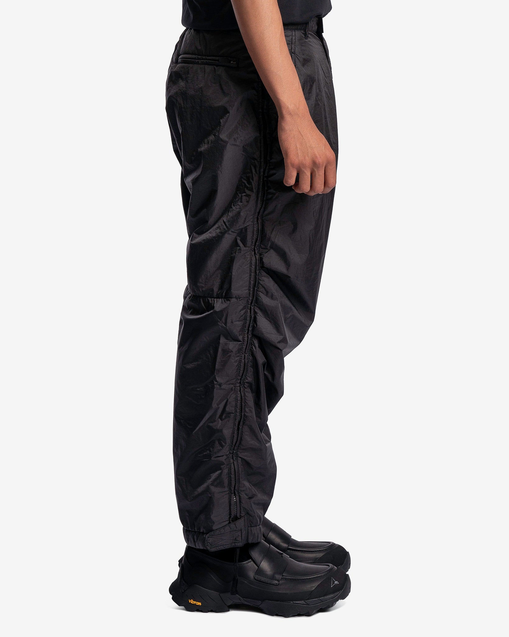 Loop 2L Insulated Overpant in Ink Black – SVRN
