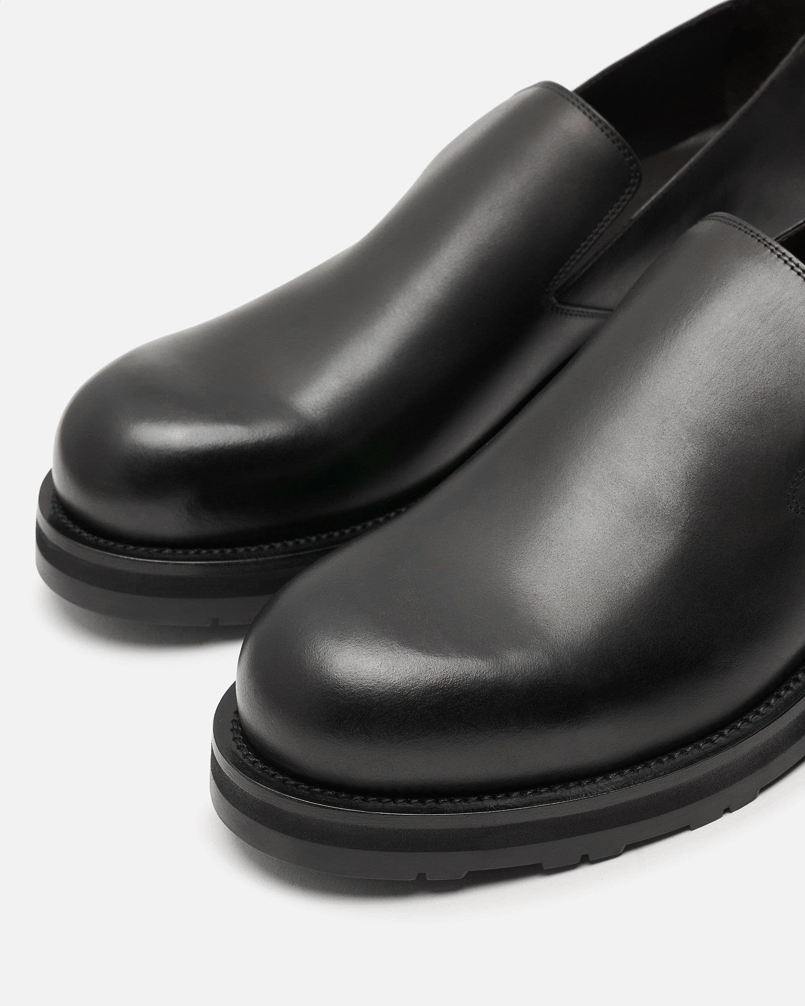 The Row Men's Shoes Lug Sole Slip On Loafer in Black