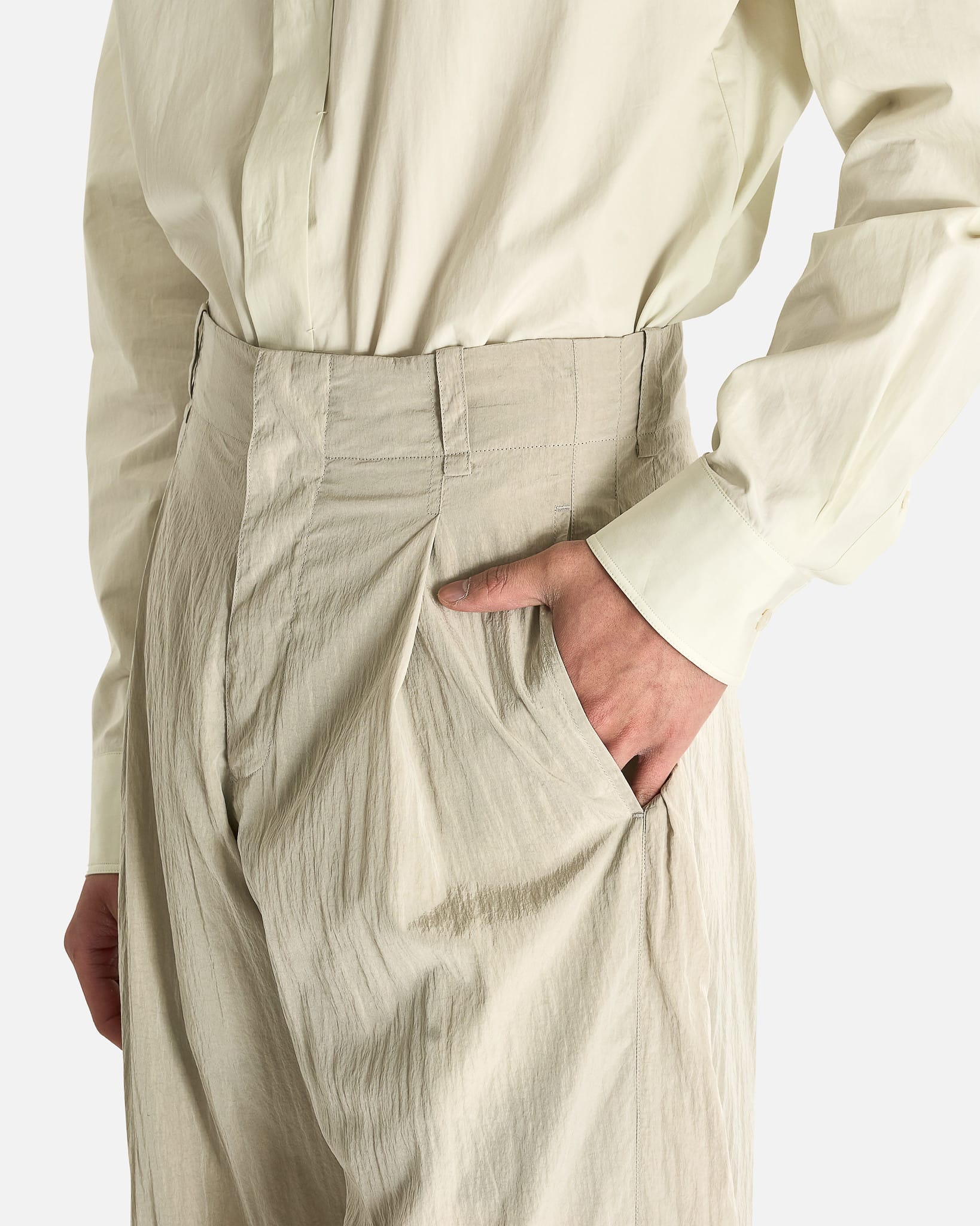 The Row Men's Pants Malaya Pant in Smoke Grey