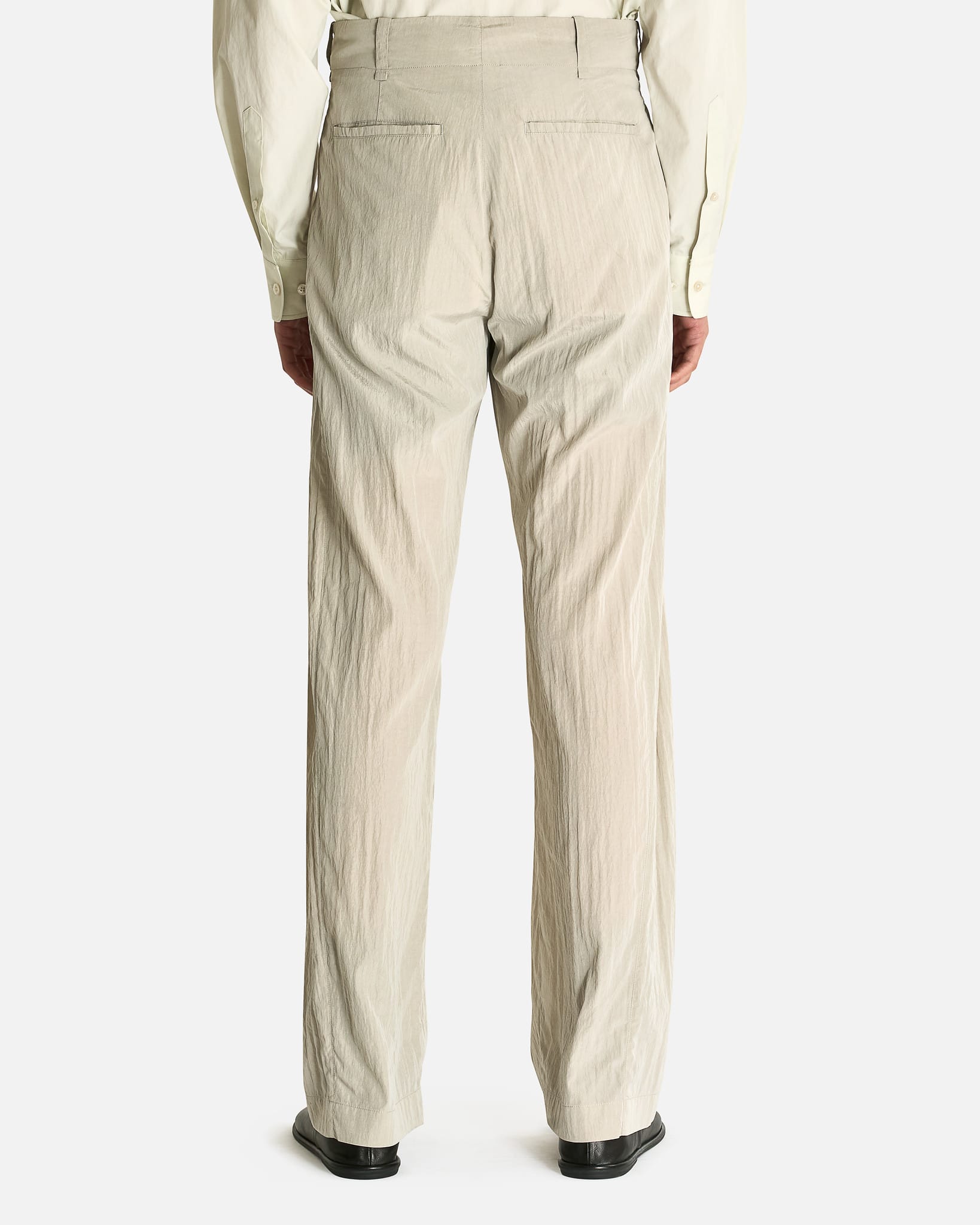 The Row Men's Pants Malaya Pant in Smoke Grey