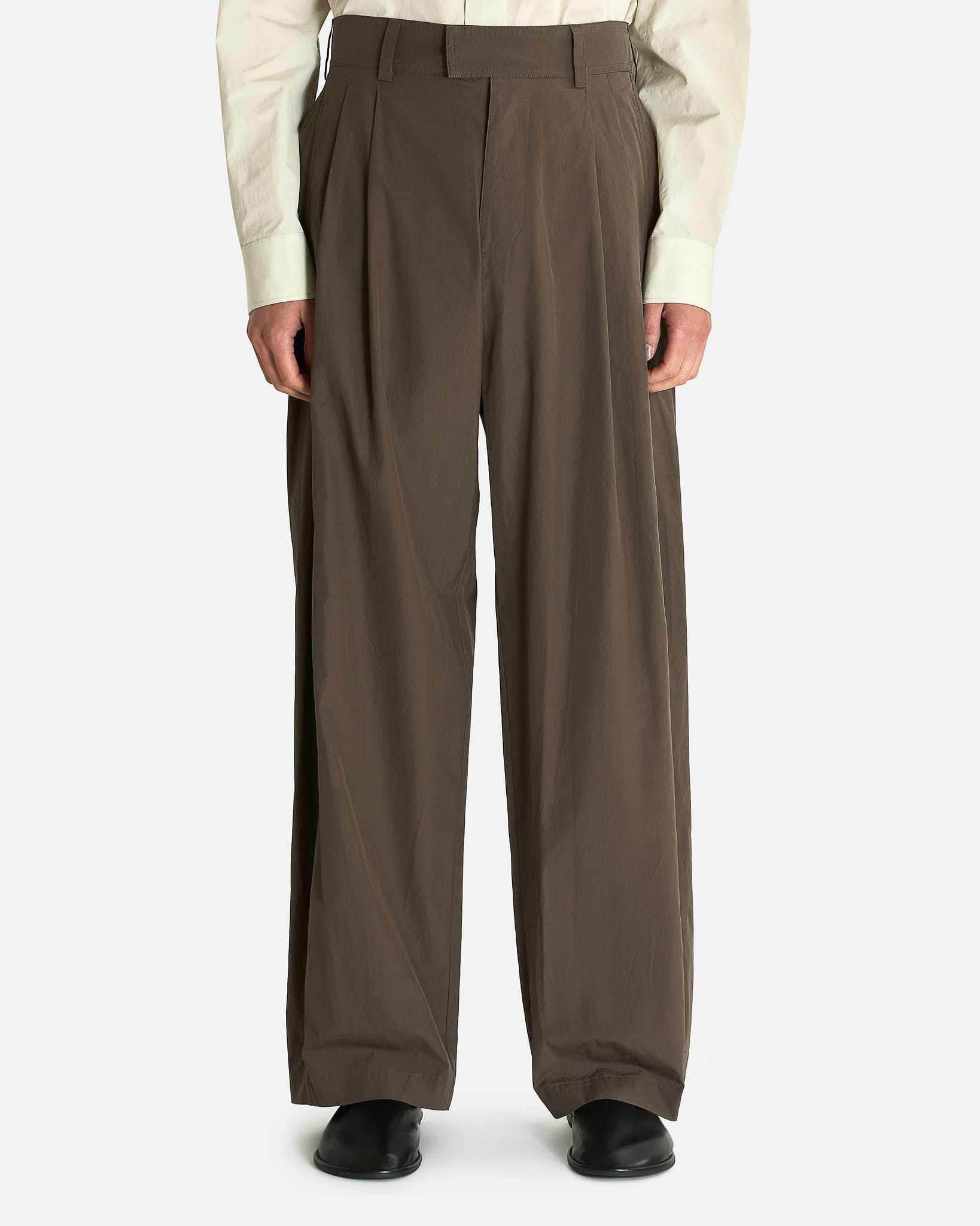 The Row Men's Pants Malou Pant in Cedar Brown