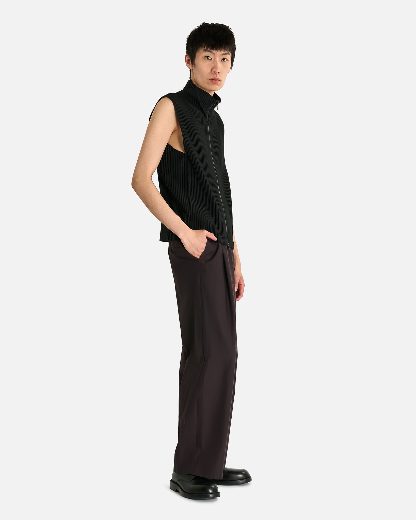 Homme Plissé Issey Miyake Men's Tops MC April Vest in Black