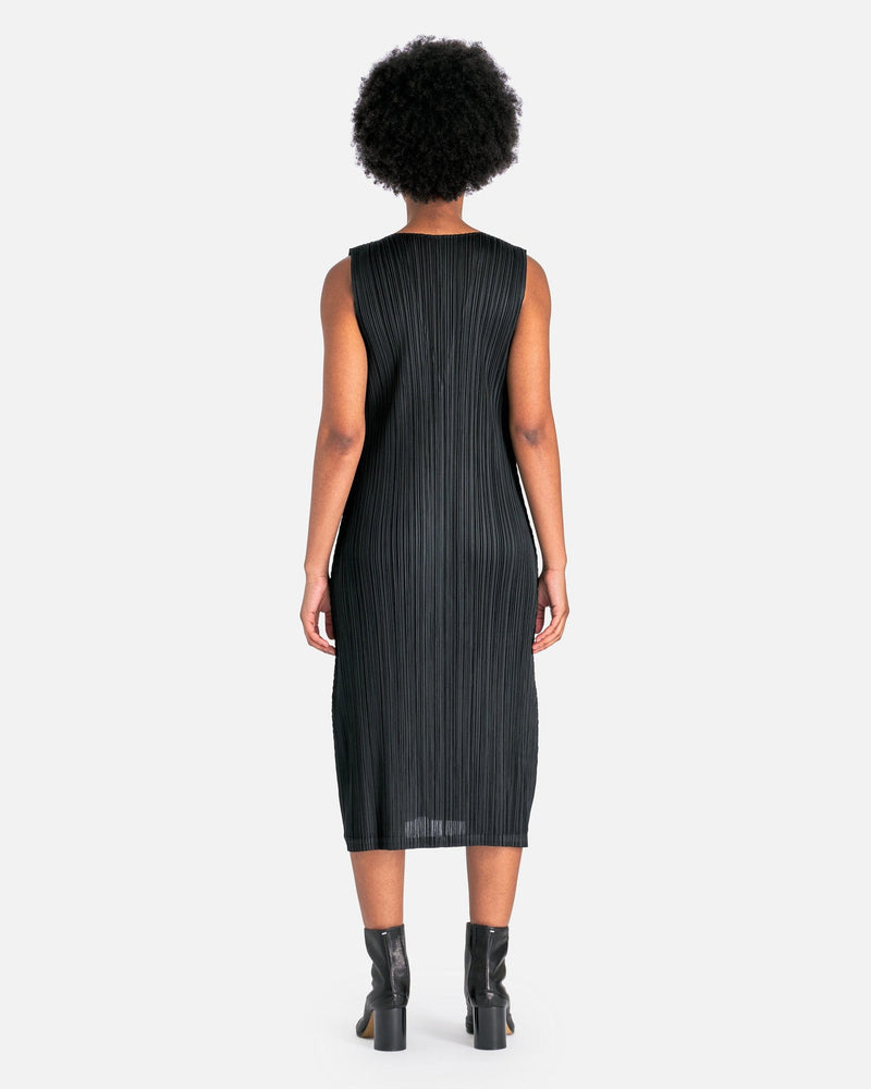 Pleats Please Issey Miyake Women Dresses MC December Dress in Black