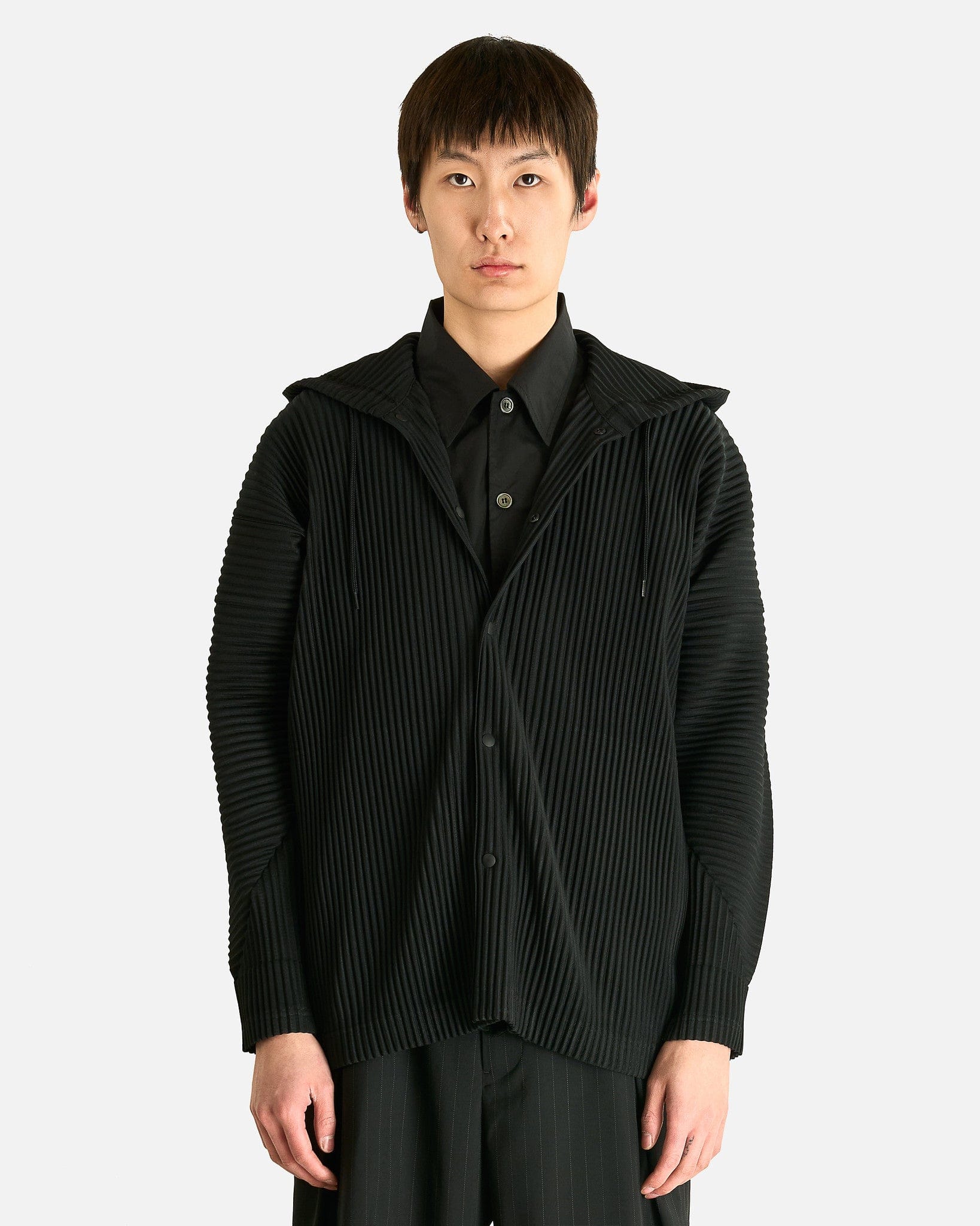 ラ*ン様 HOMME PLISSÉ ISSEY MIYAKE S/S shirt MC Oct Shirt in Moss Green