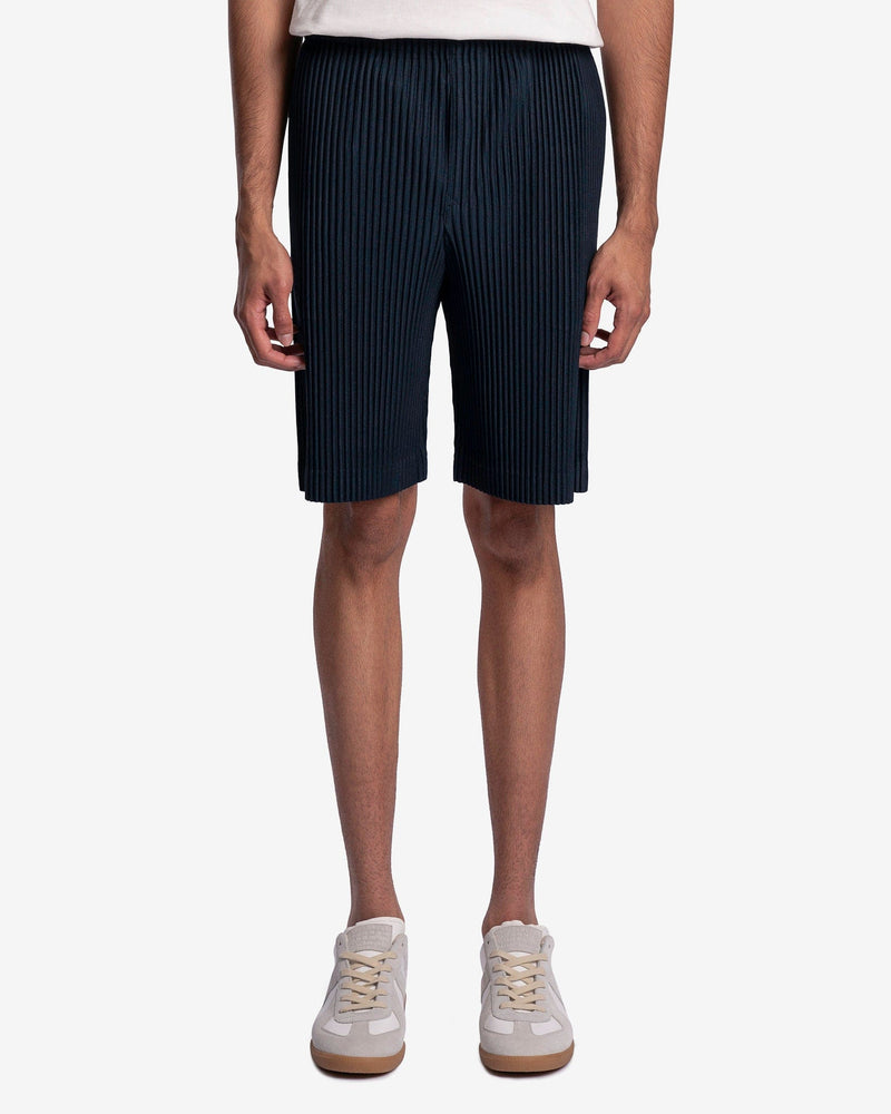 Homme Plissé Issey Miyake Men's Shorts MC May Shorts in Deep Indigo