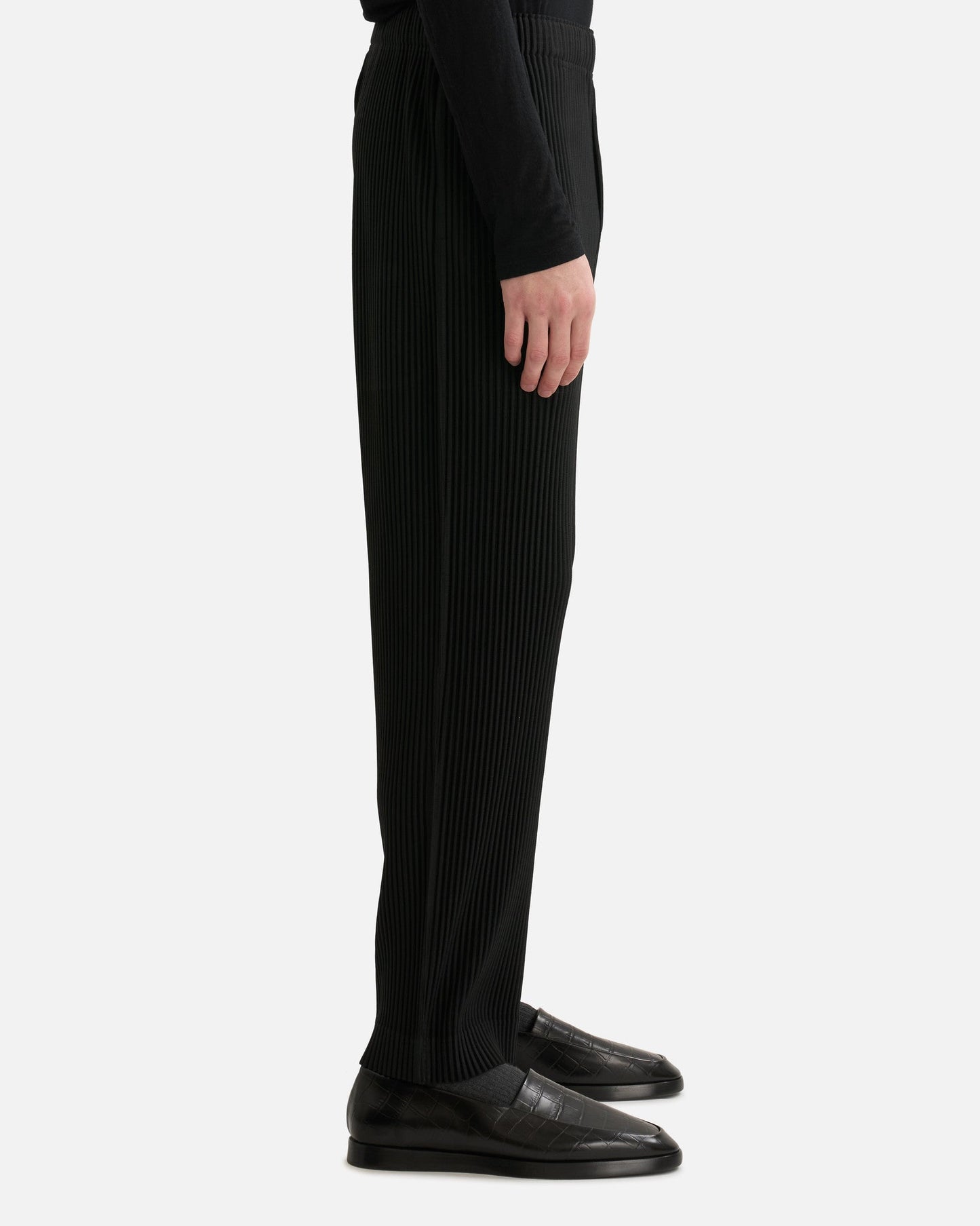 Homme Plissé Issey Miyake Men's Pants MC September Pants in Black
