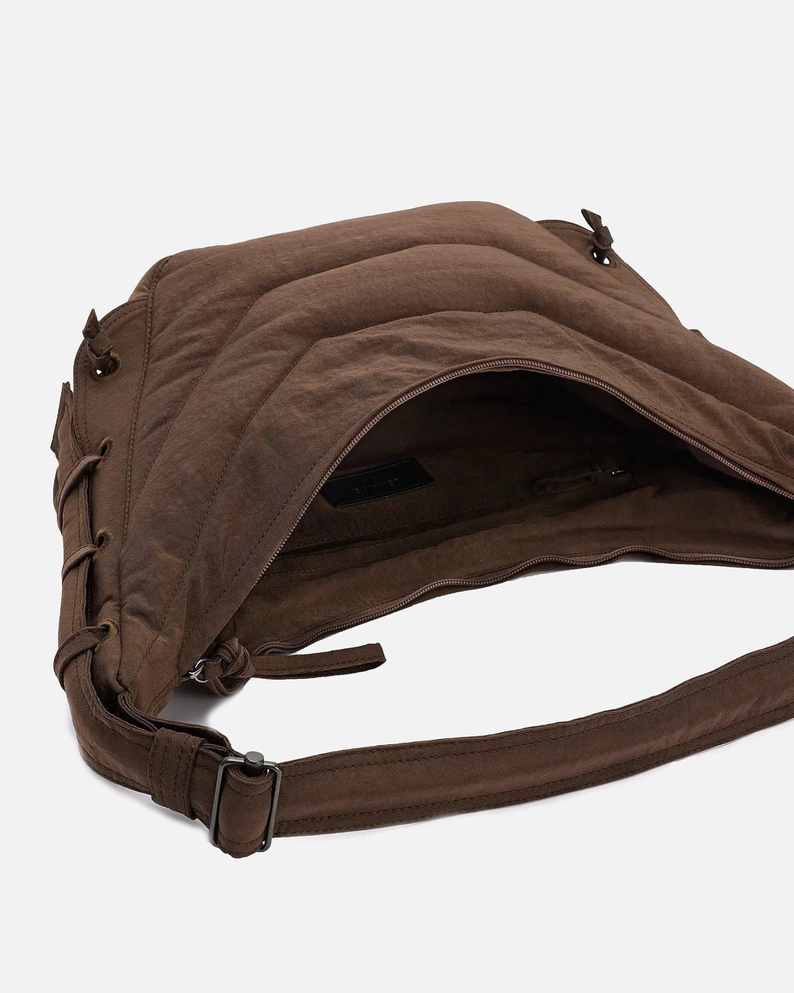 Medium Soft Game Bag in Shitake – SVRN