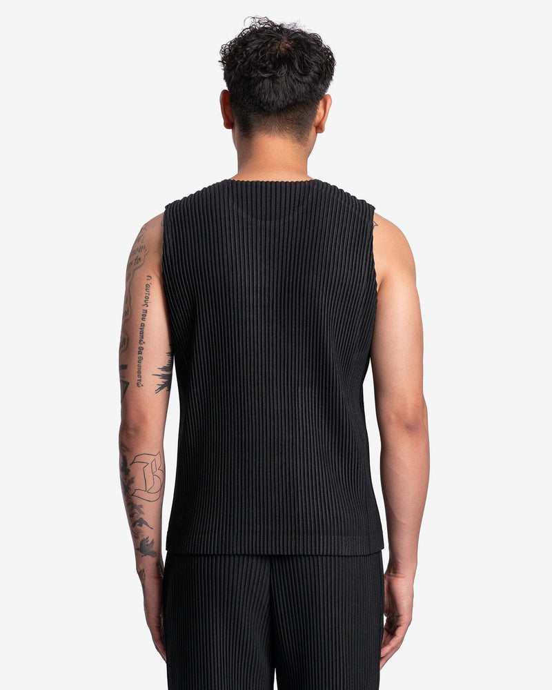 Monthly Colors April Vest in Black