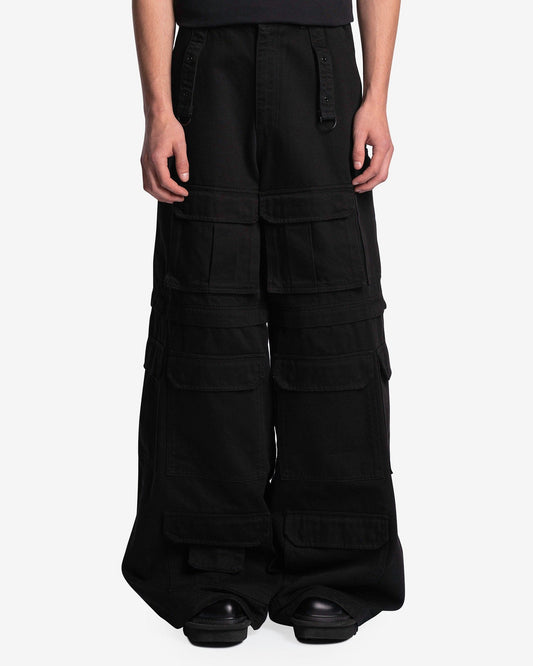 VETEMENTS Men's Pants Multipocket Cargo Pants in Black