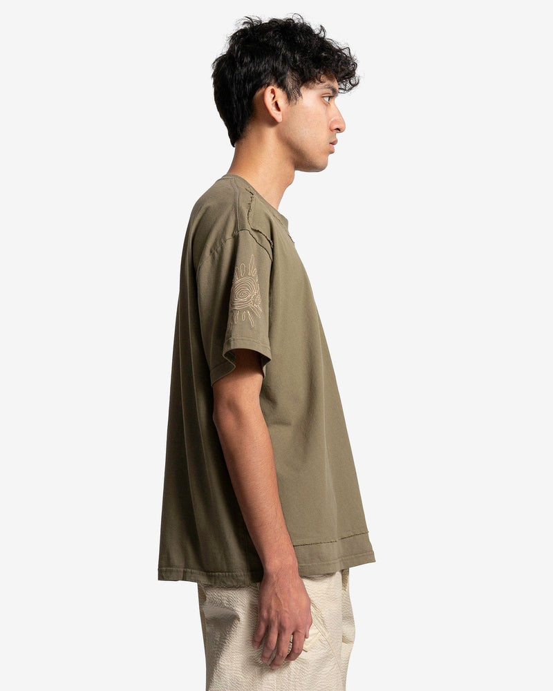 Andersson Bell Men's T-Shirts Mushroom Embroidery Panel T-Shirt in Khaki
