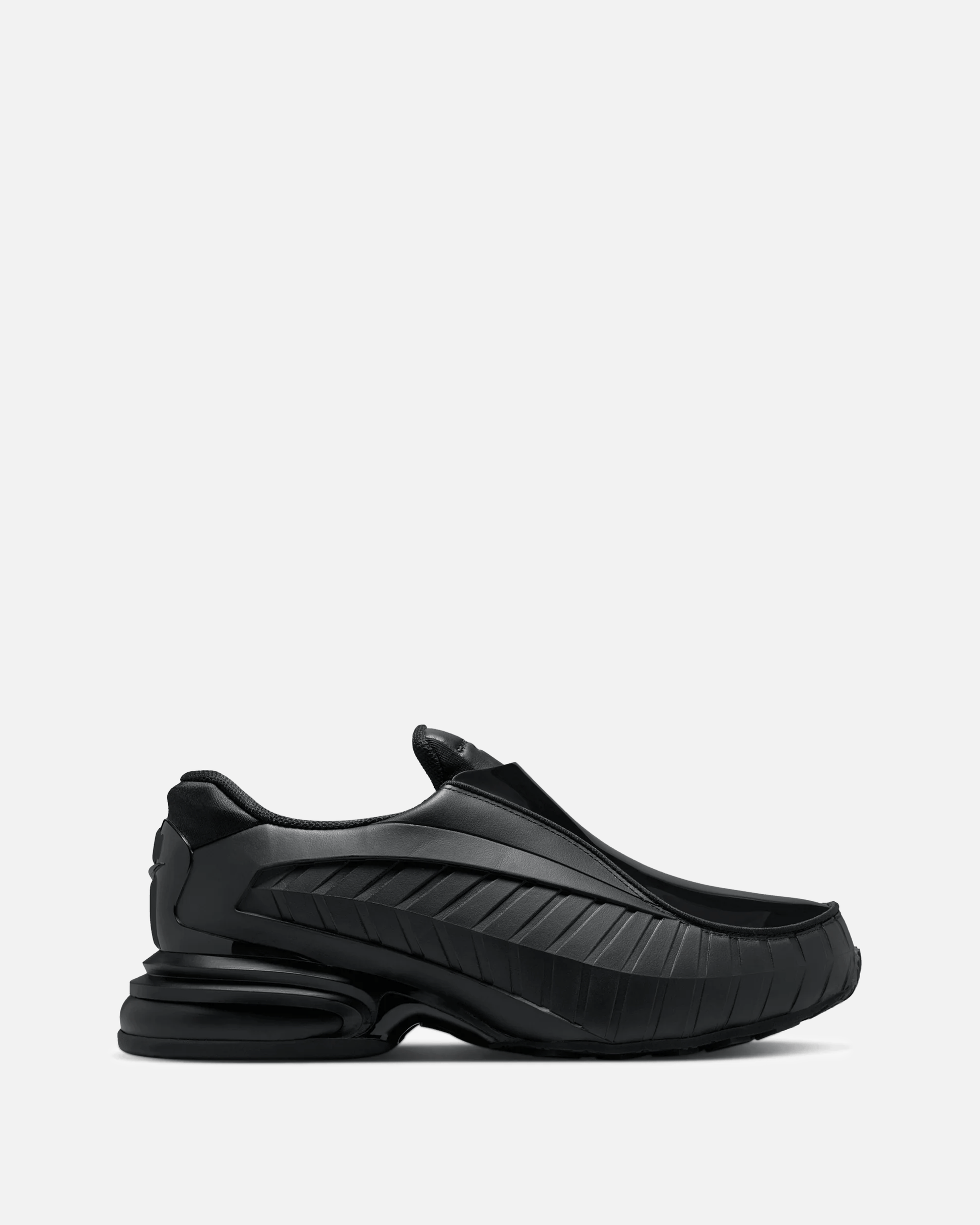 Comme des Garcons HOMME PLUS Men's Sneakers Nike Air Max Dolce SP in Black