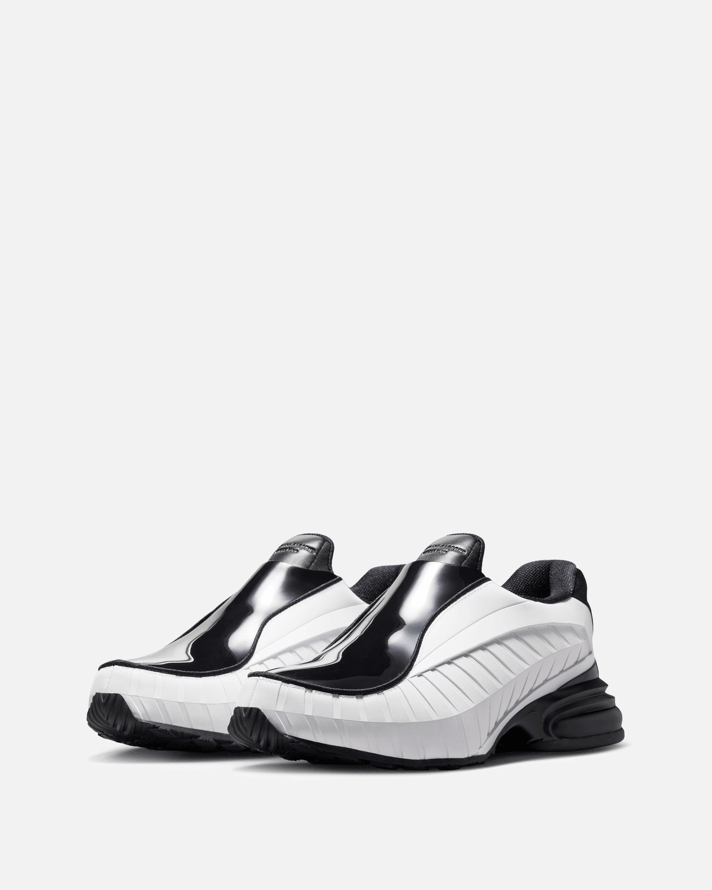 Comme des Garcons HOMME PLUS Men's Sneakers Nike Air Max Dolce SP in Black/White