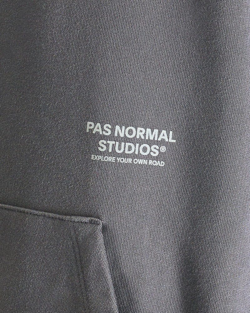 Pas Normal Studios Men's Sweatshirts Off-Race Hoodie in Steel