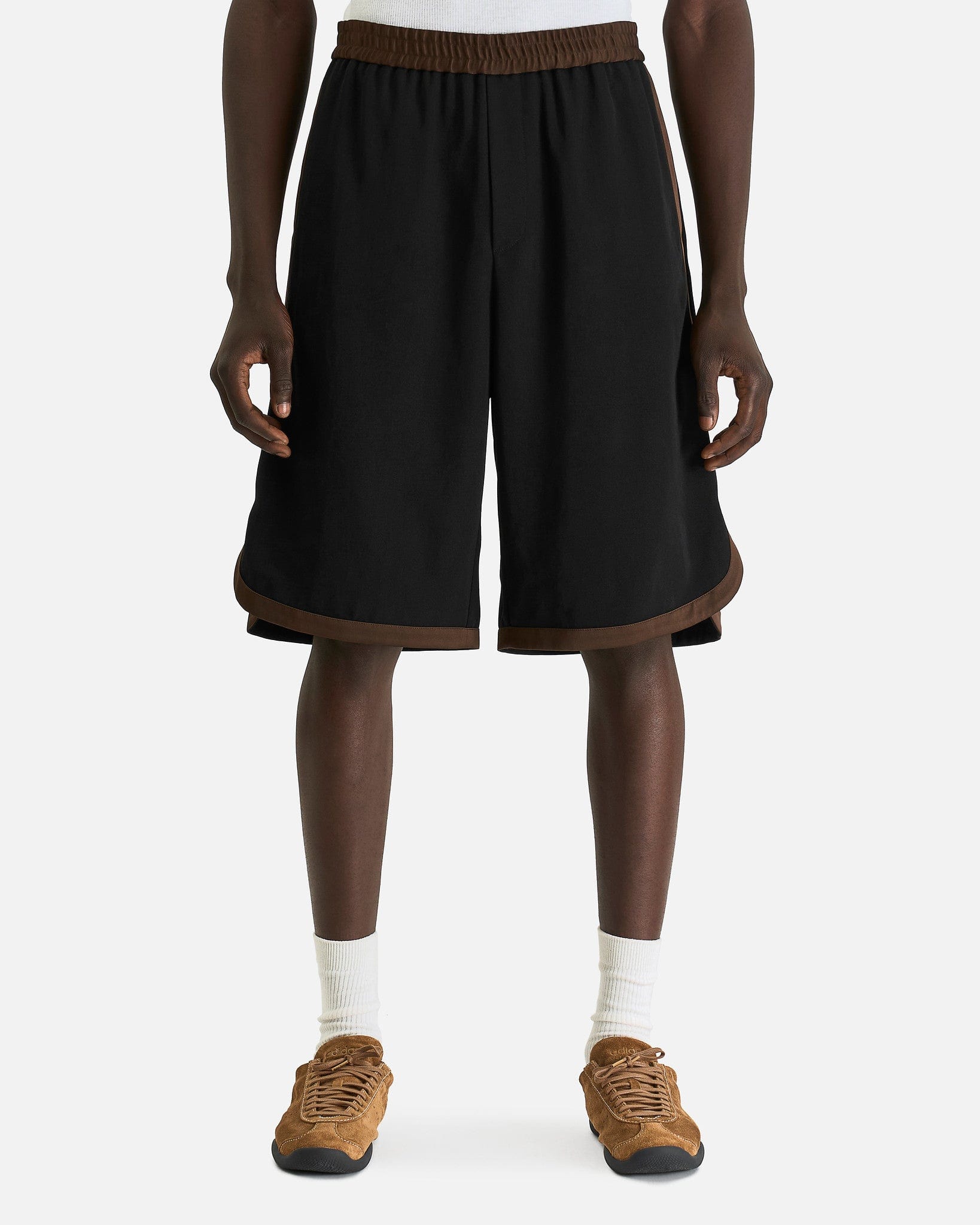 Ossie Shorts in Black/Brown – SVRN
