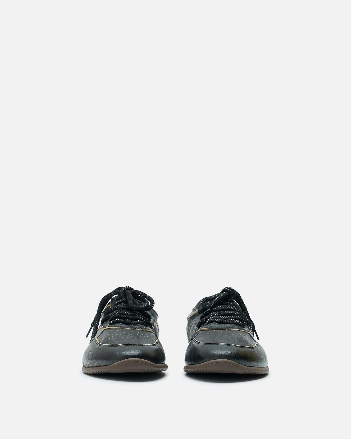 NAMACHEKO Men's Sneakers Osterly Sneaker in Black Asportabile