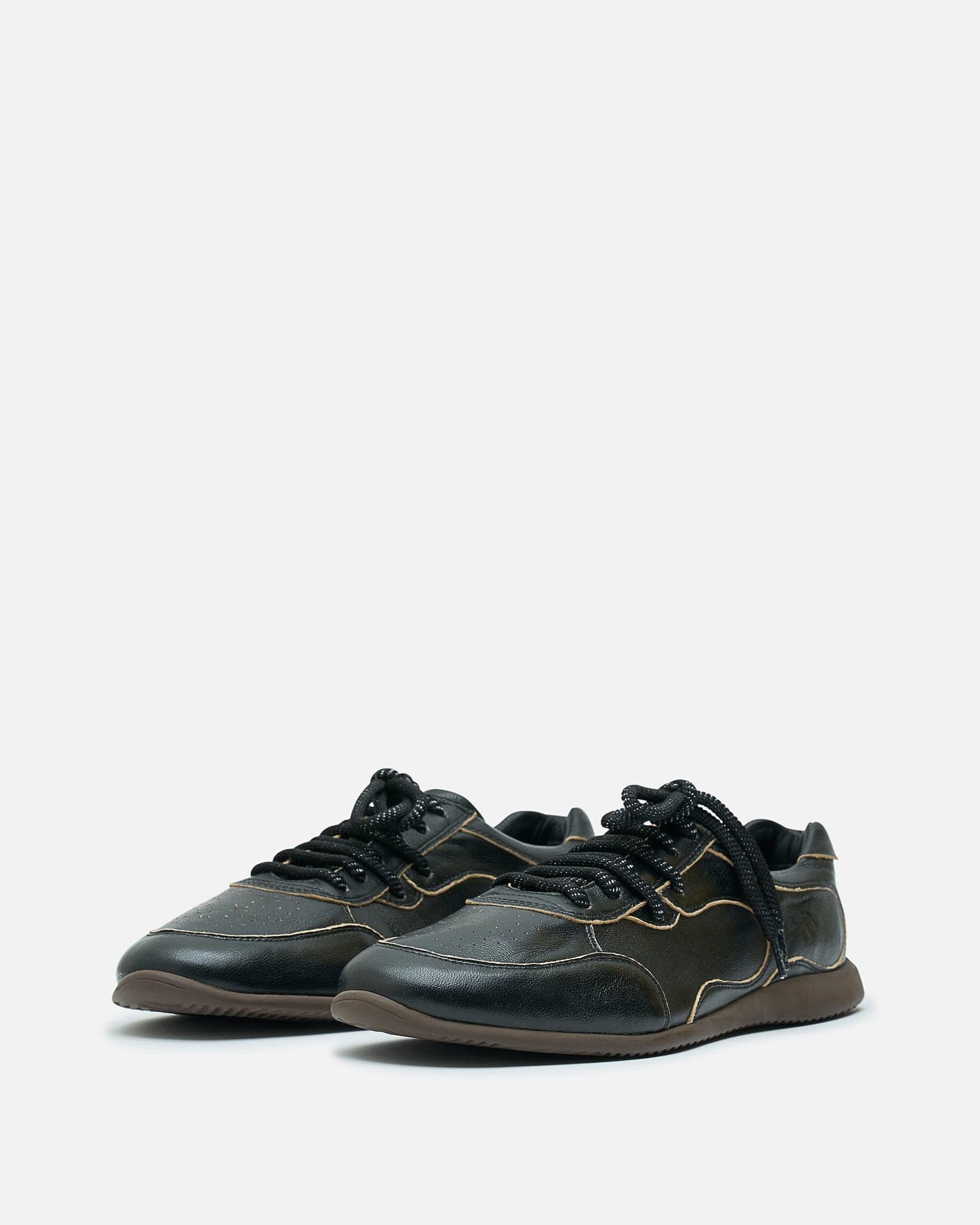 NAMACHEKO Men's Sneakers Osterly Sneaker in Black Asportabile