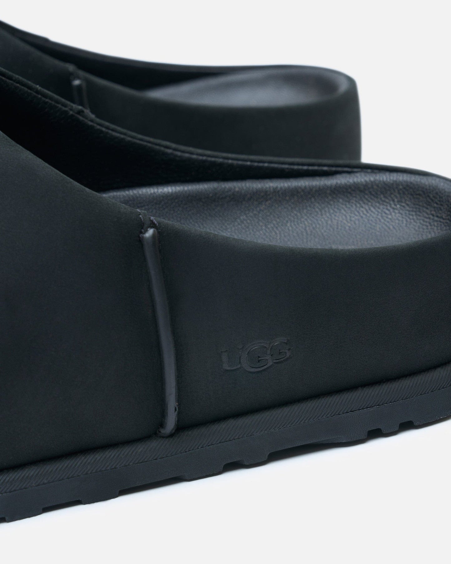 UGG Men's Shoes Otzo Clog in Black