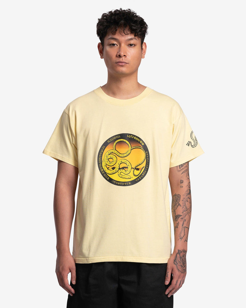 LU'U DAN Men's T-Shirts Oversized Concert Tee in Custard/Snake Print
