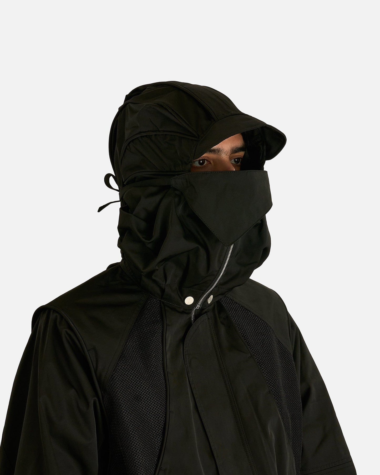 FFFPOSTALSERVICE Men's Jackets Parachute Hooded Jacket in Black