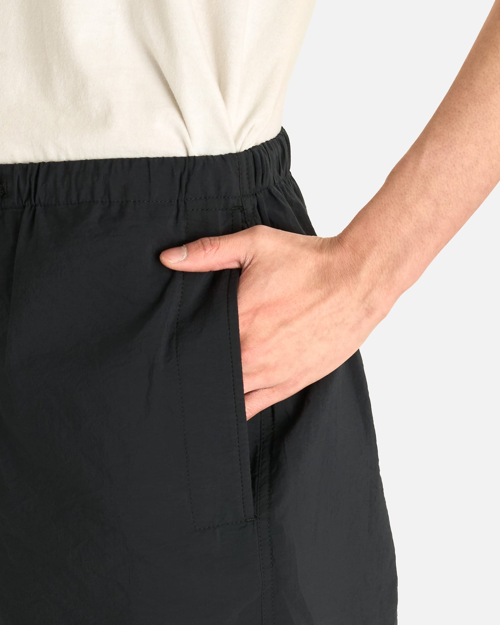 Lemaire Men's Pants Parachute Pants in Squid Ink